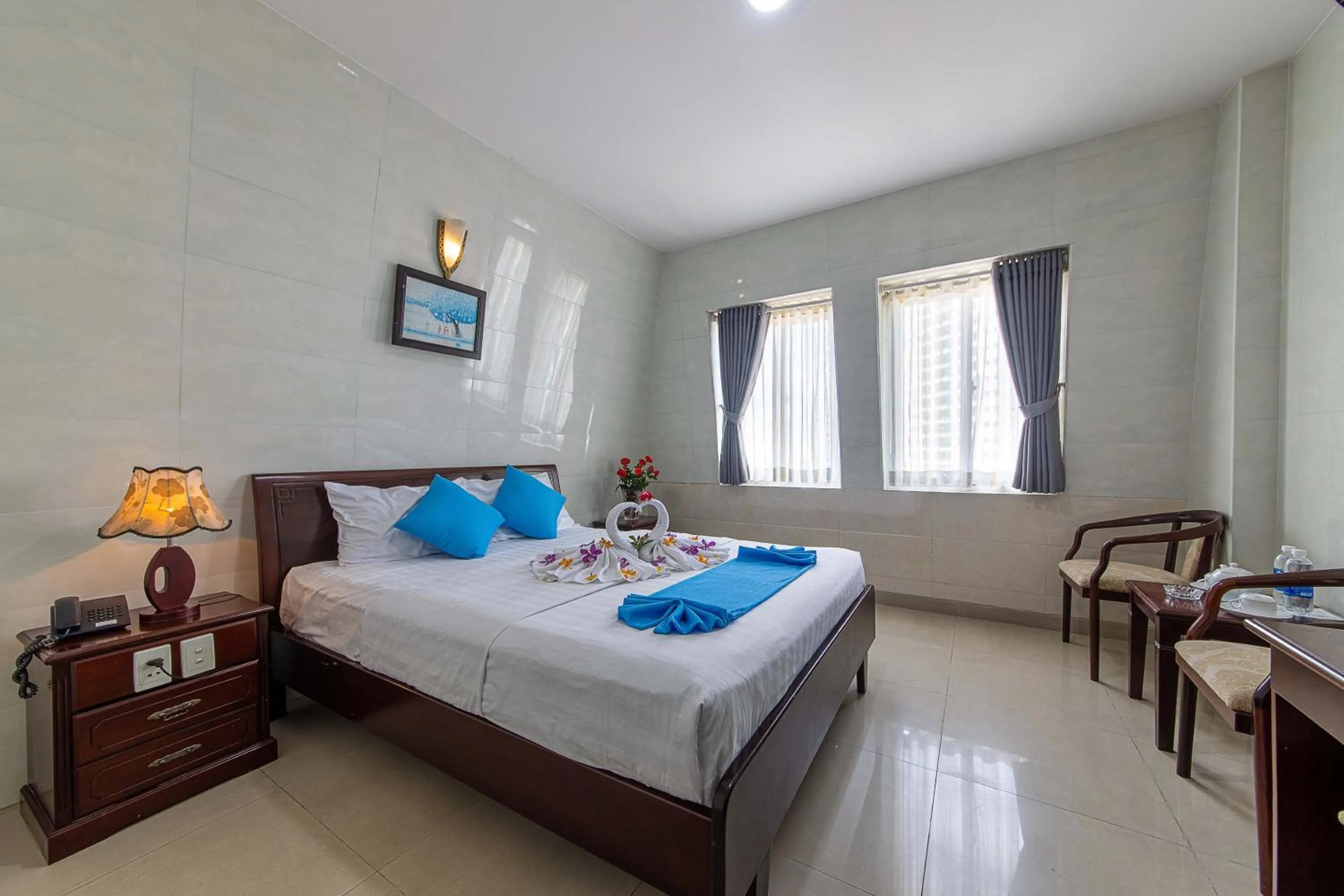 Bedroom, Bed in Phong Lan 2 Hotel