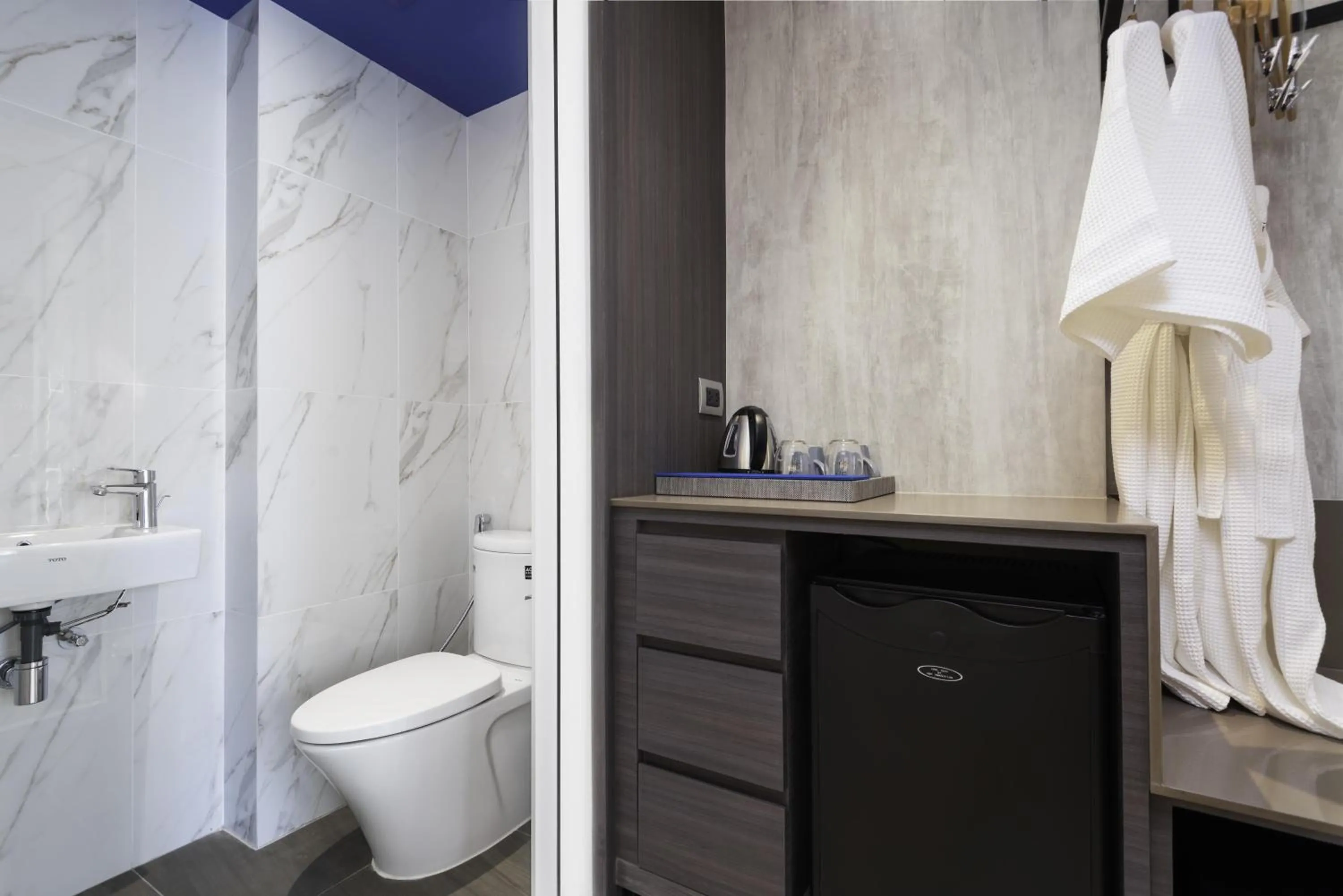 Toilet in Maitria Hotel Rama 9 Bangkok - A Chatrium Collection