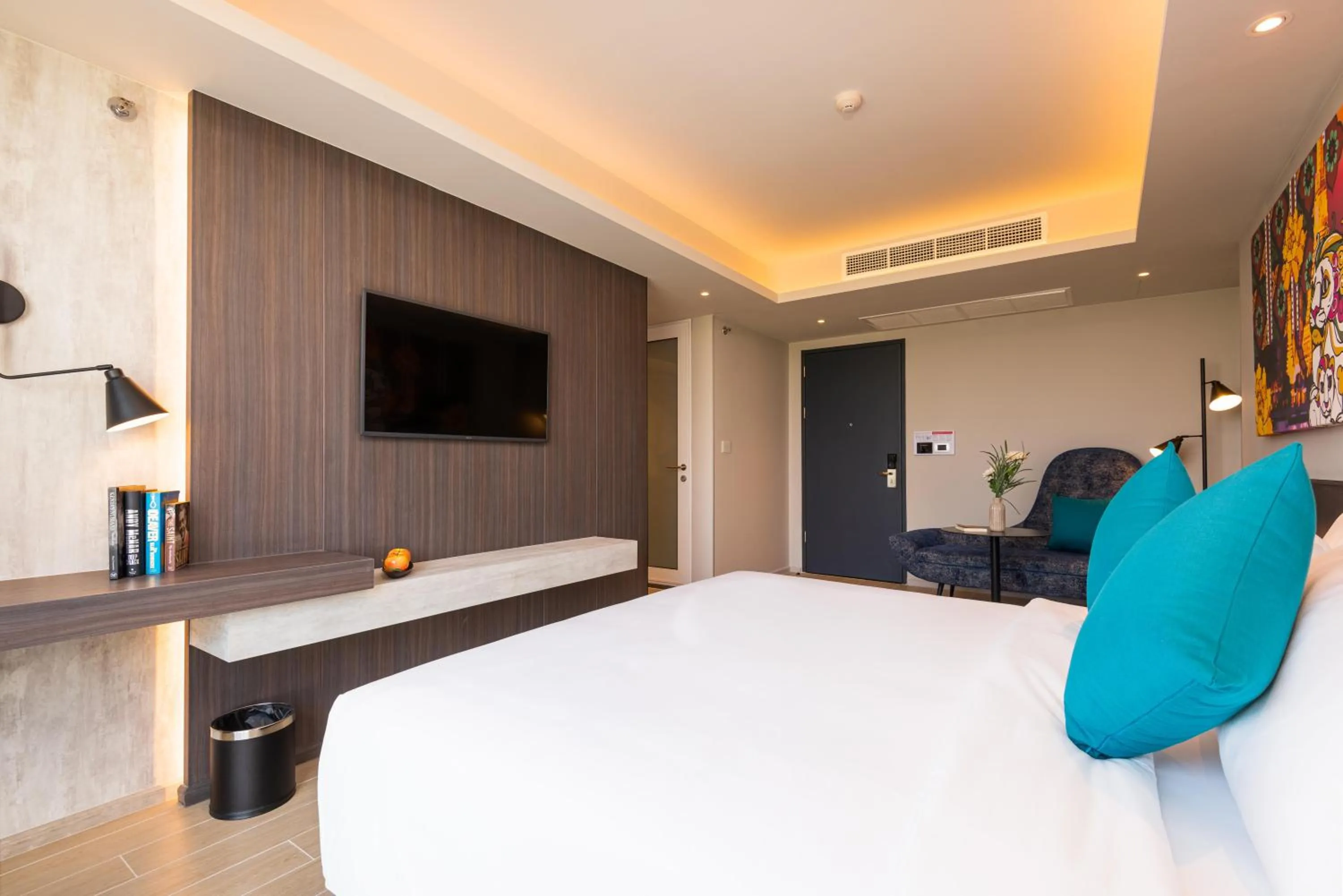 Bed in Maitria Hotel Rama 9 Bangkok - A Chatrium Collection