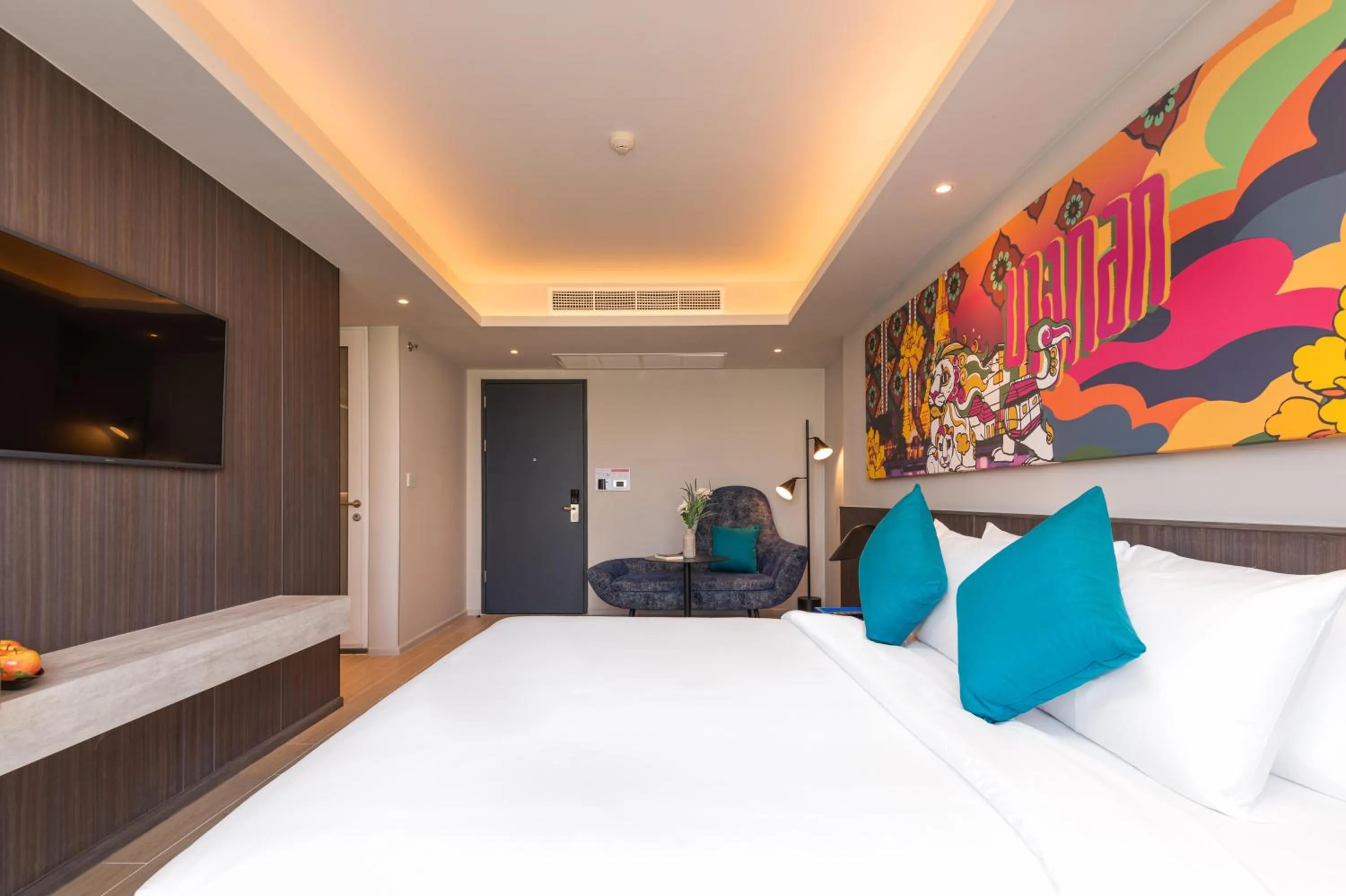 Bed in Maitria Hotel Rama 9 Bangkok - A Chatrium Collection