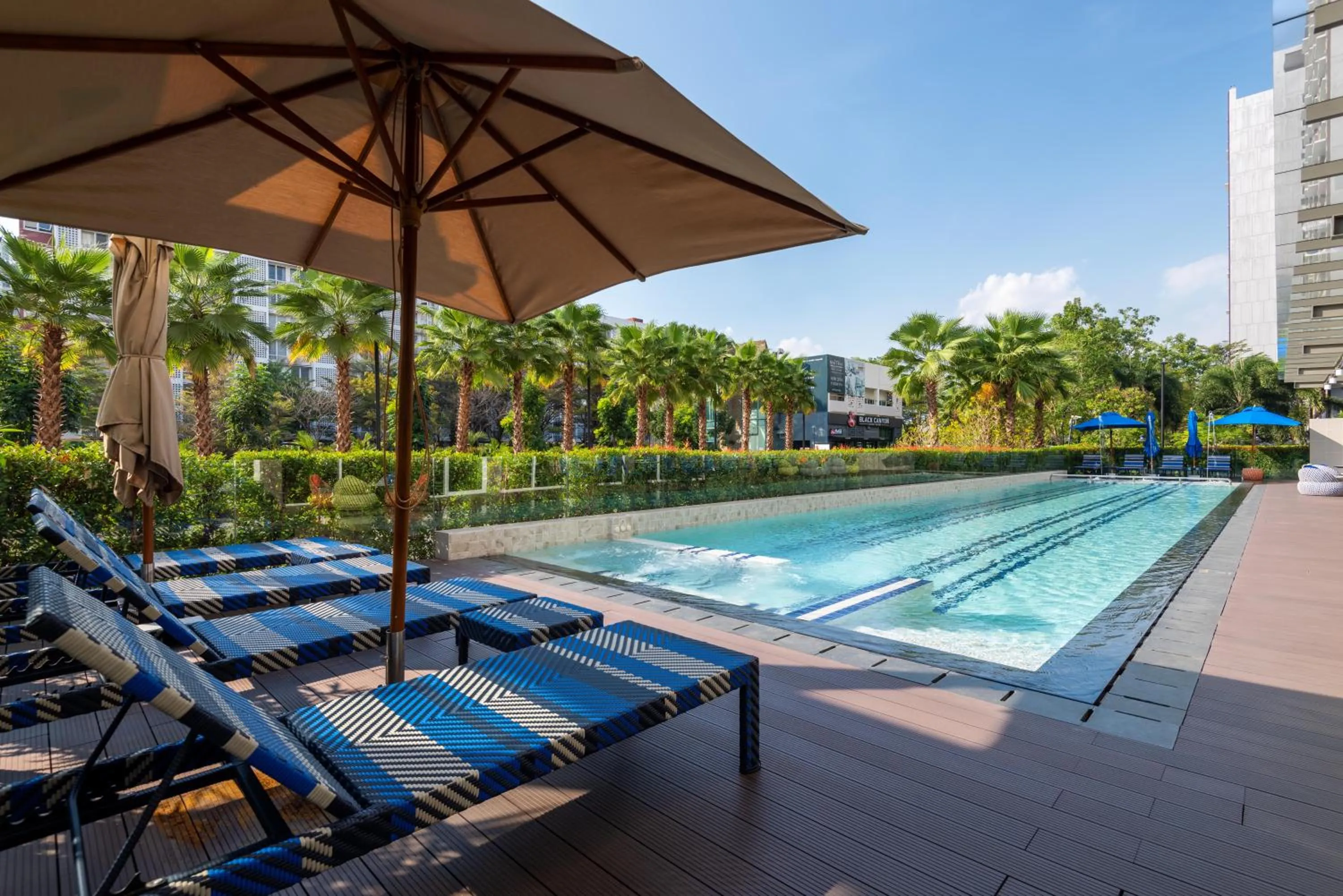 Balcony/Terrace in Maitria Hotel Rama 9 Bangkok - A Chatrium Collection