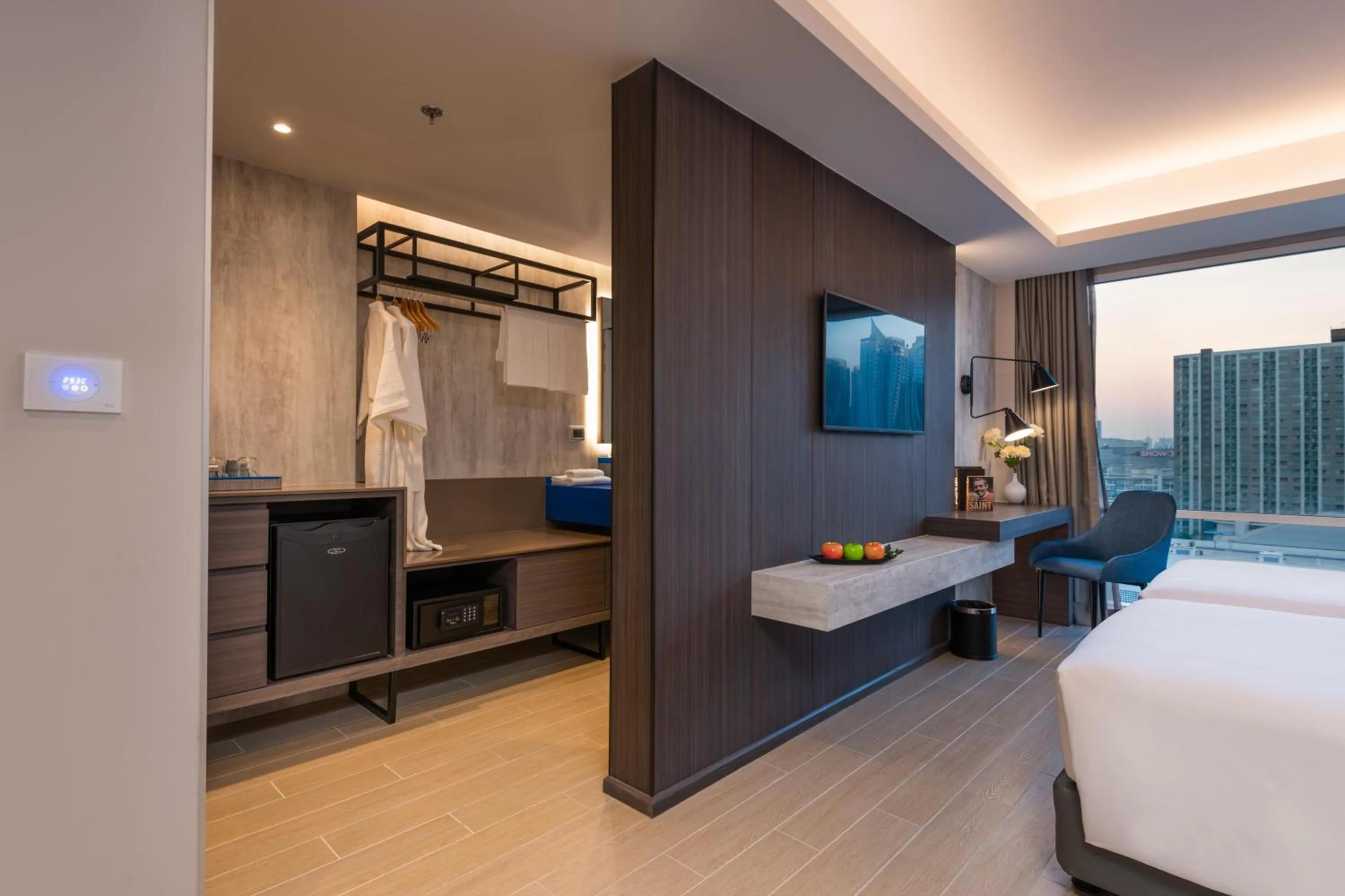 Bed in Maitria Hotel Rama 9 Bangkok - A Chatrium Collection