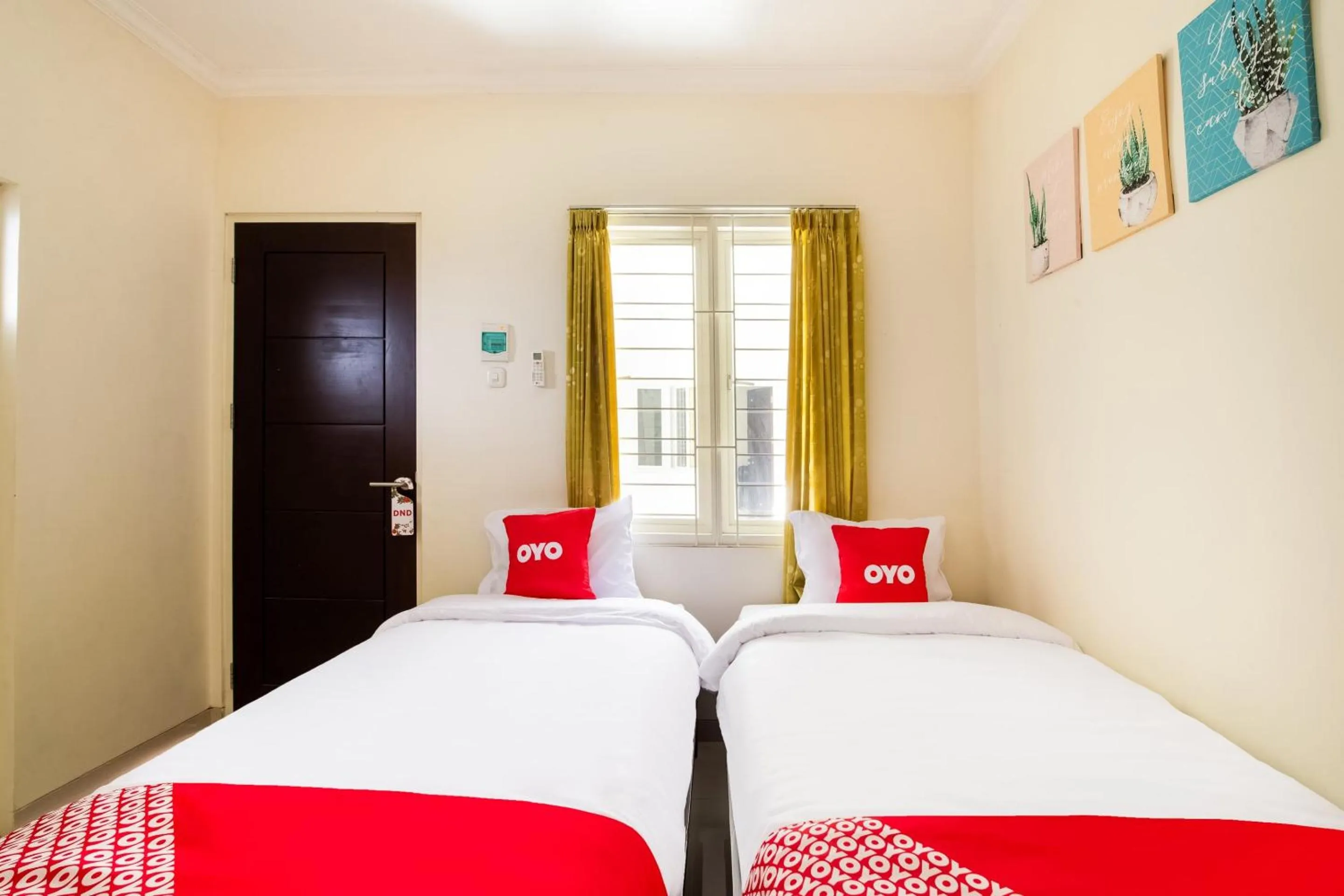 Bedroom in OYO Life 3398 Griya RM 19 Syariah