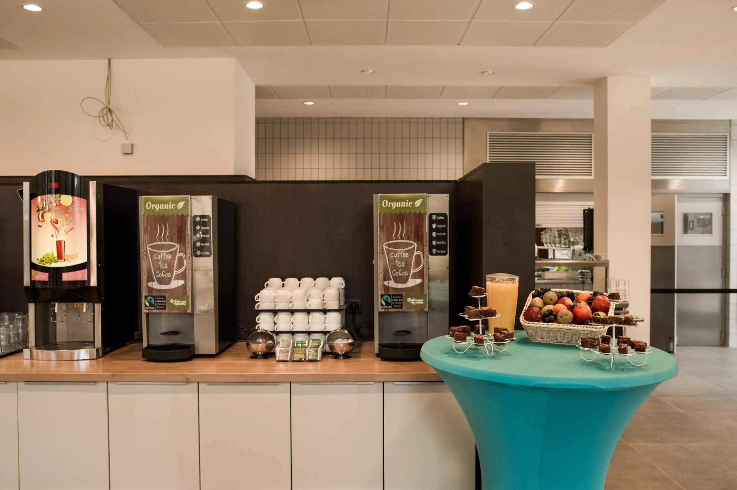 Restaurant/places to eat in HI Brussels Generation Europe Hostel Restaurant/places to eat in HI Brussels Generation Europe Hostel