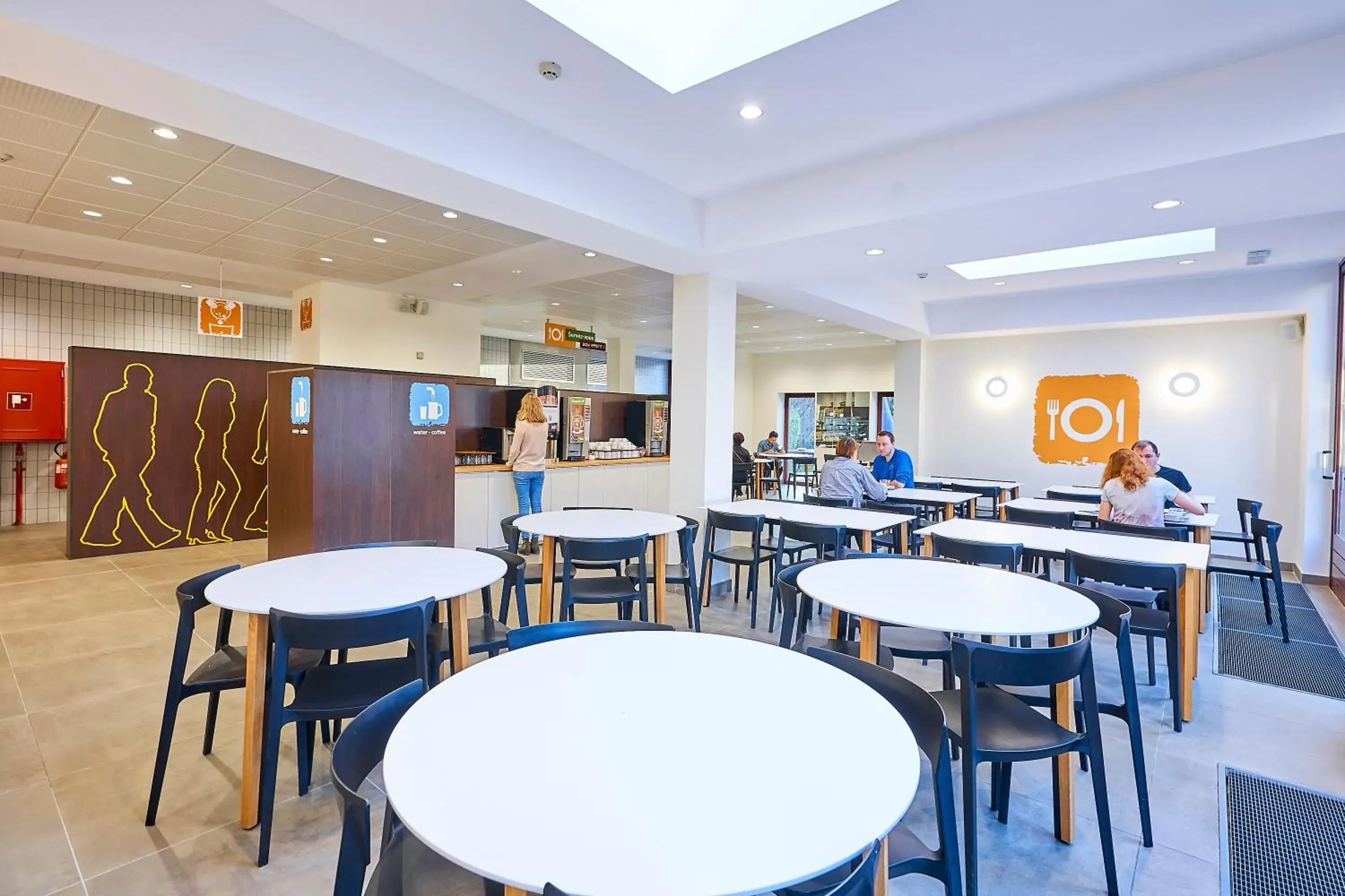 Restaurant/places to eat in HI Brussels Generation Europe Hostel Restaurant/places to eat in HI Brussels Generation Europe Hostel