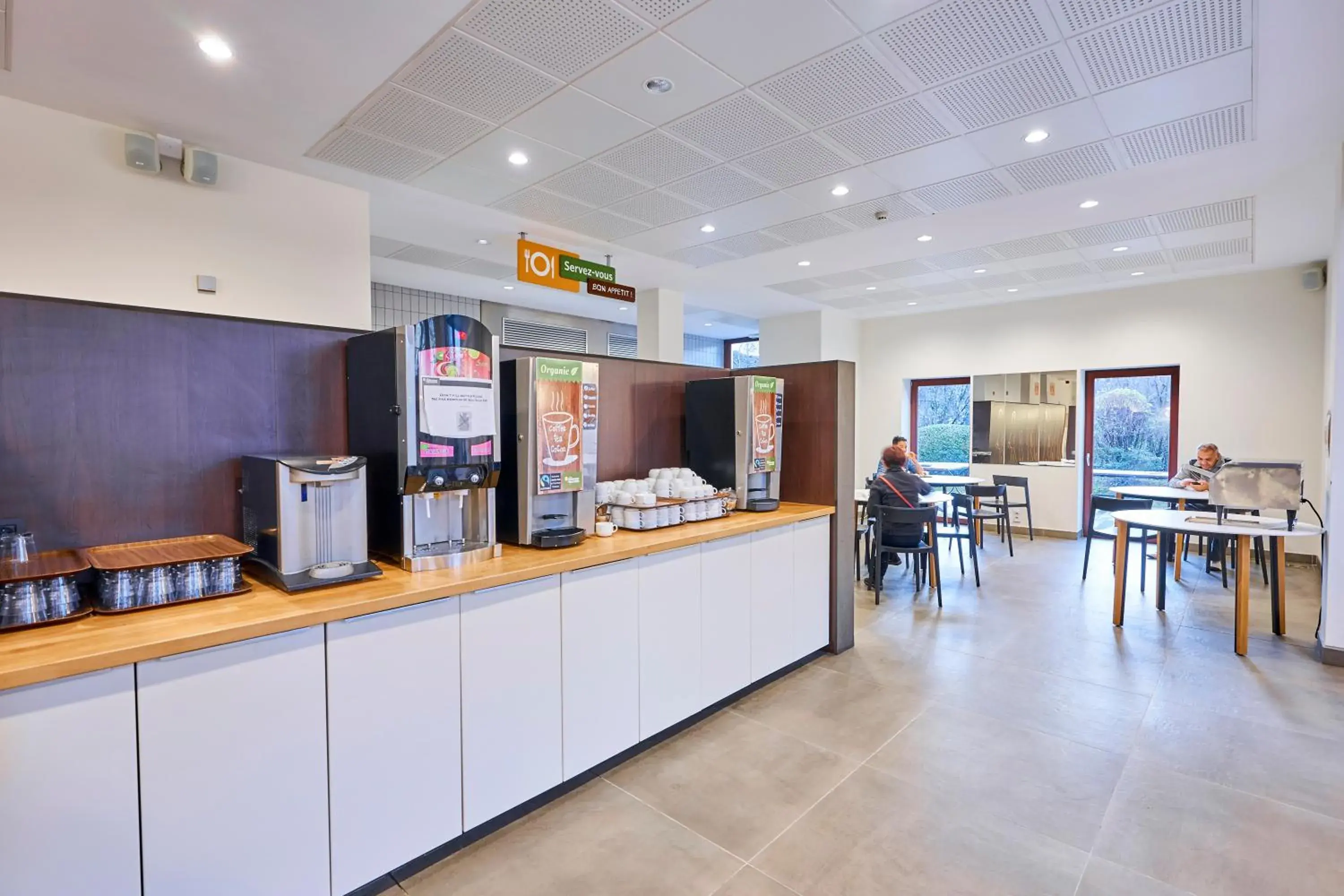 Restaurant/places to eat in HI Brussels Generation Europe Hostel Restaurant/places to eat in HI Brussels Generation Europe Hostel