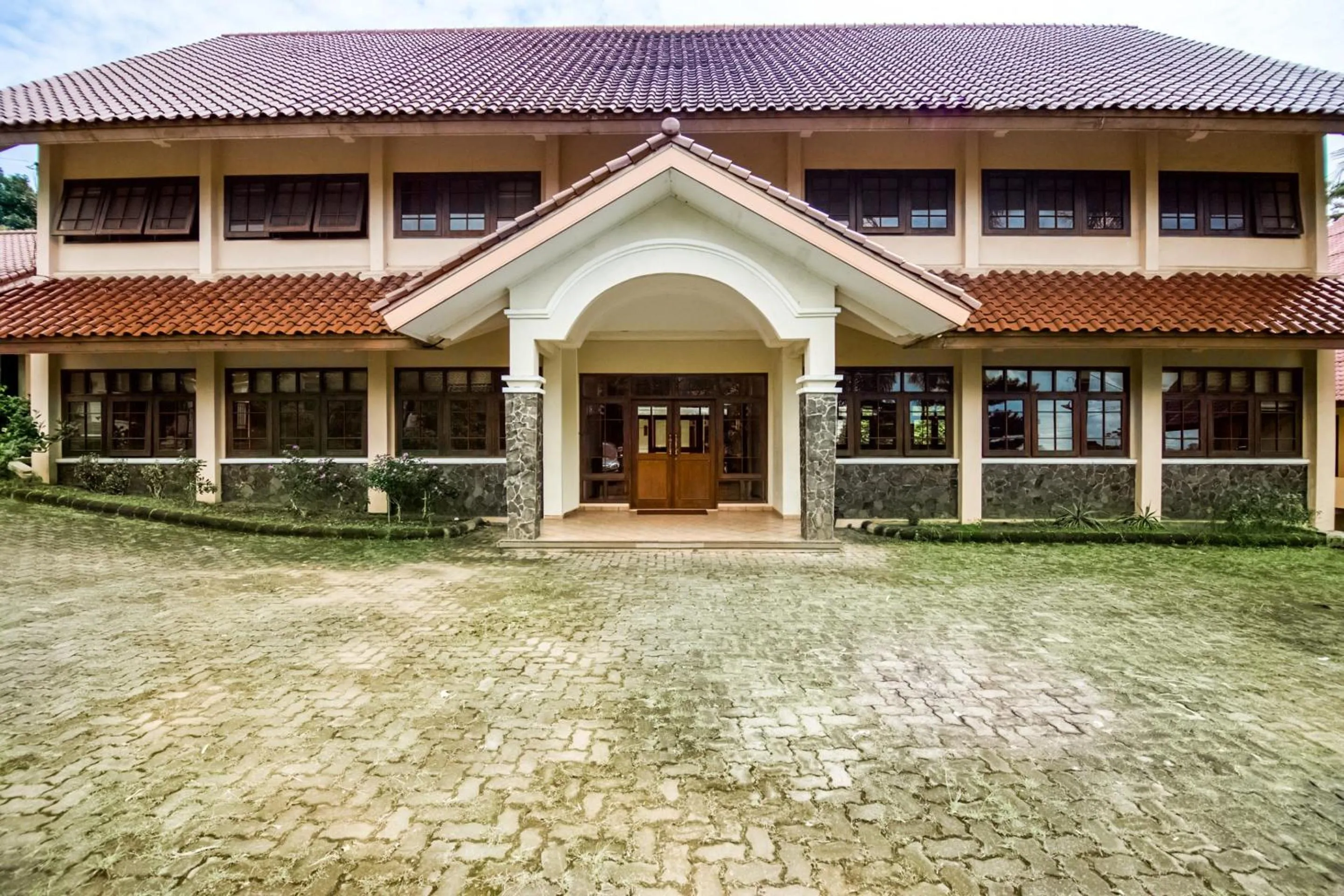 Facade/entrance in Wisma Langen Werdhasih