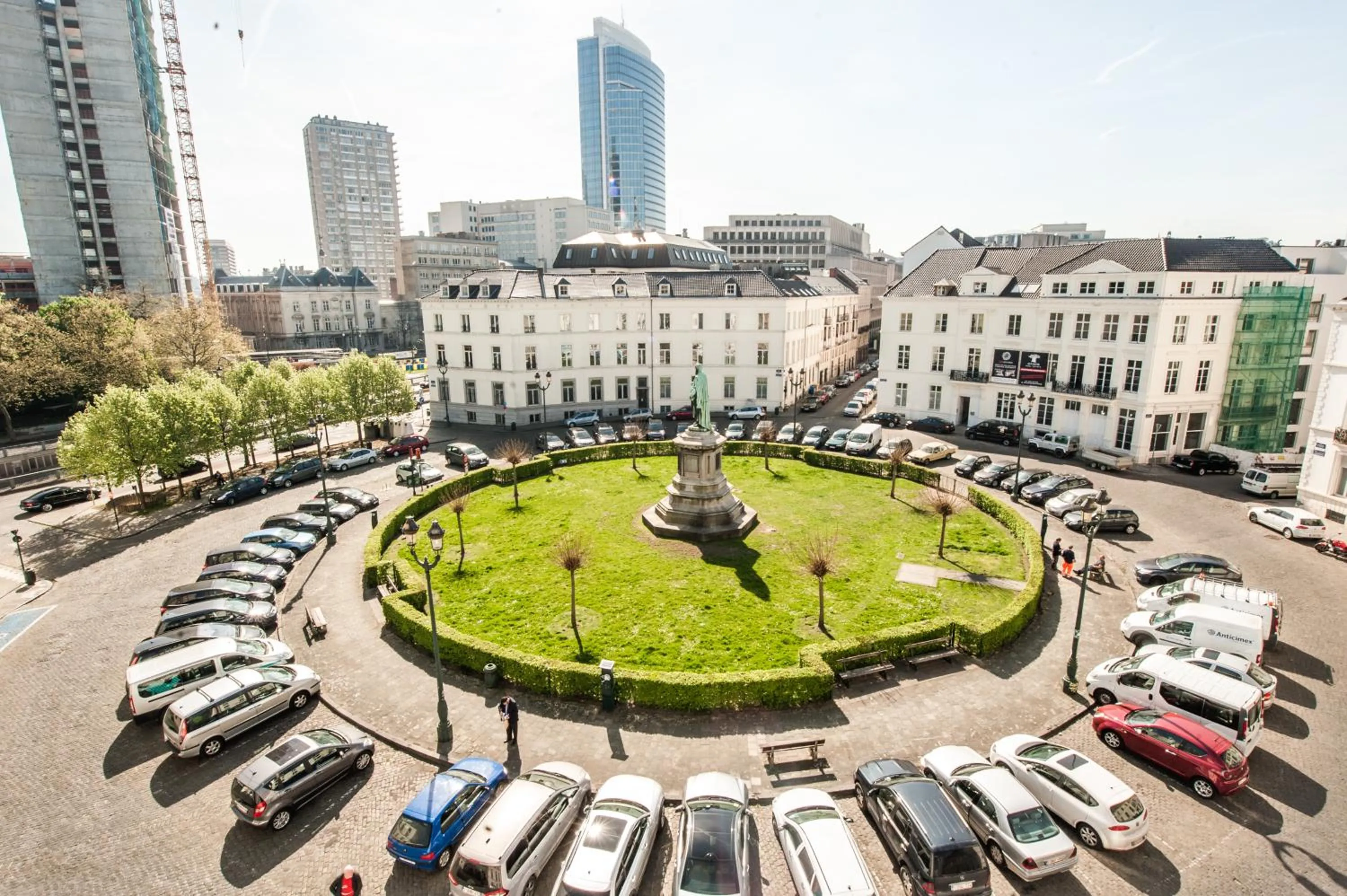 City view in HI Brussels Jacques Brel Hostel