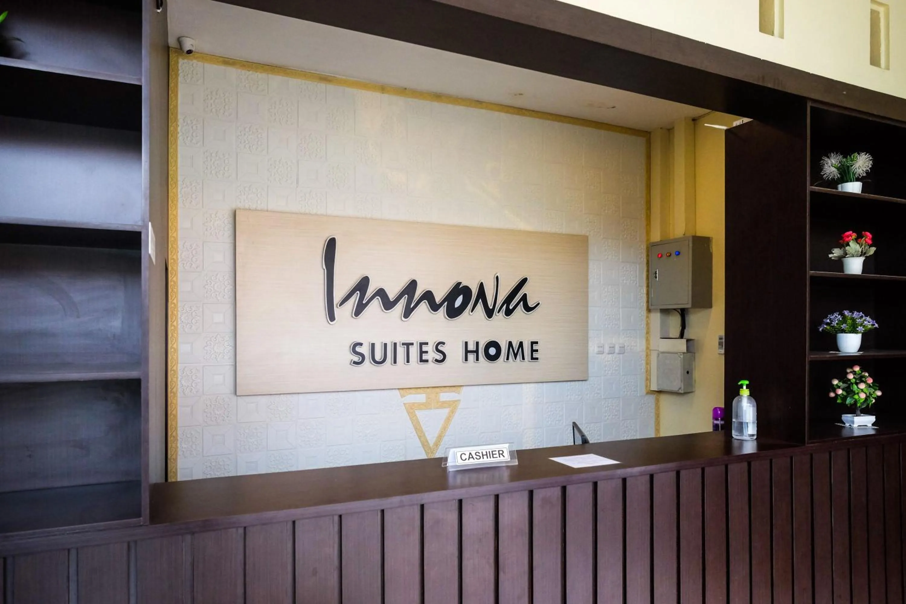 Property logo or sign in RedDoorz near Taman Pantai Alam Indah Tegal