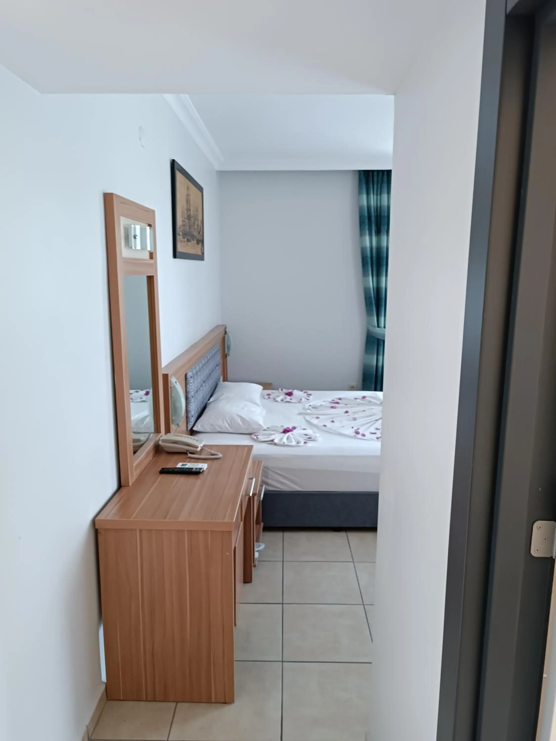 Photo of the whole room in Wonder Life Hotel