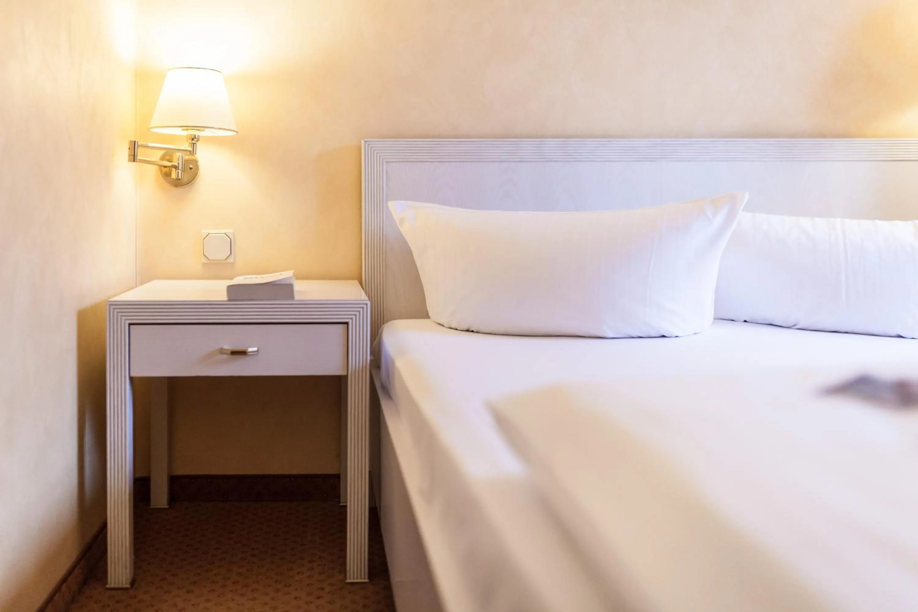 Bed in martas Hotel Albrechtshof Berlin