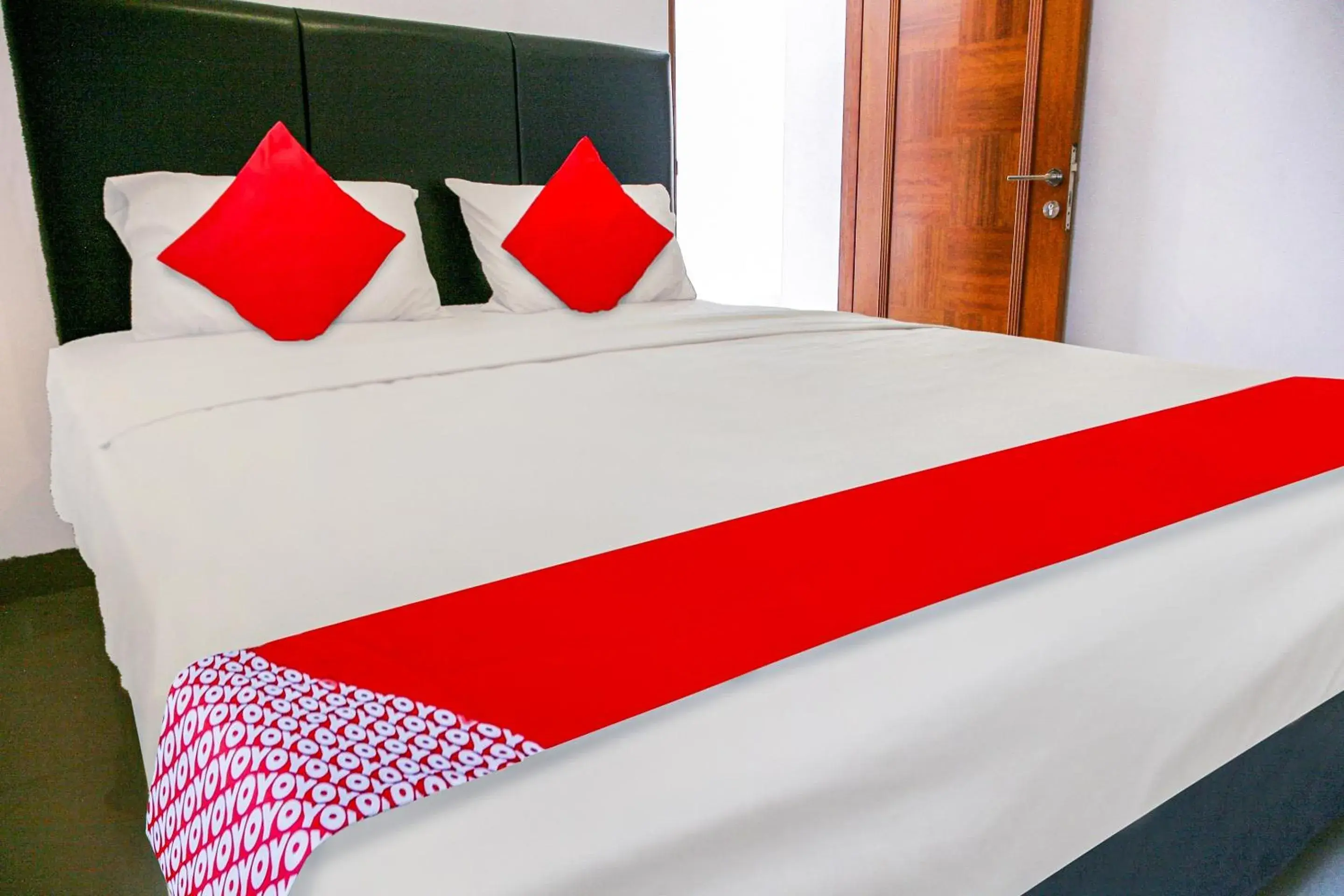 Bedroom in Hotel O Pasir Padi Inn Syariah Bedroom in Hotel O Pasir Padi Inn Syariah