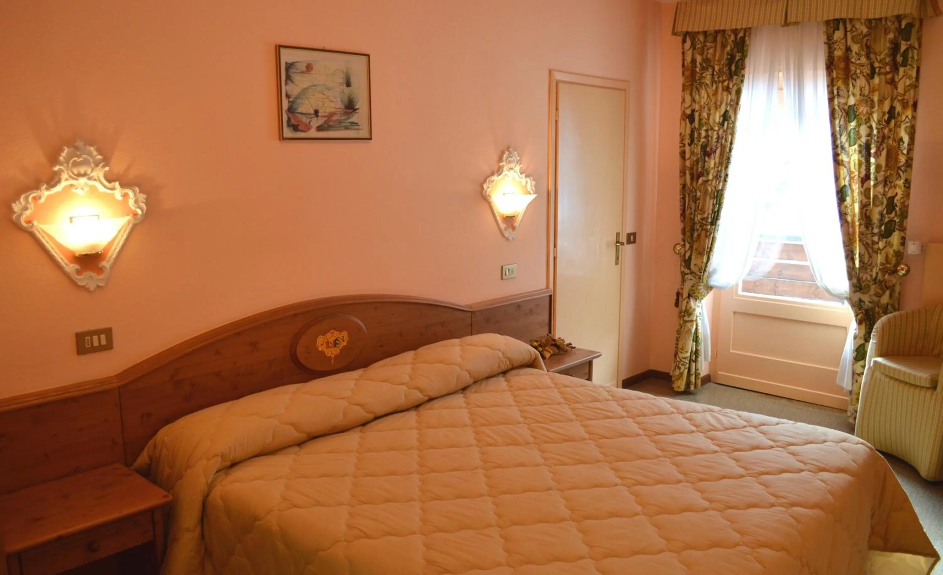 Photo of the whole room, Bed in Hotel Panoramic