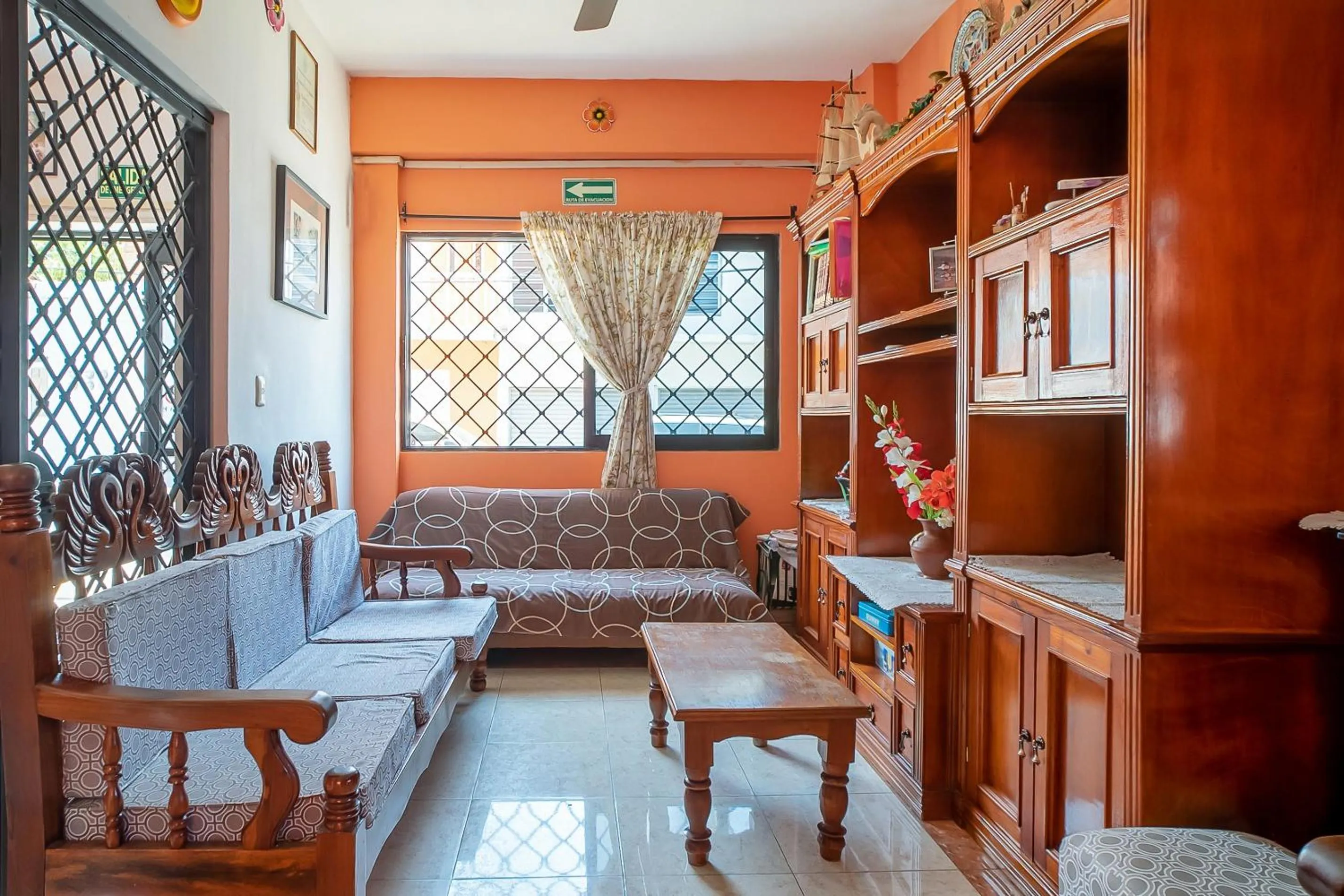 Seating area in Capital O Hotel Aurora, Tuxtla Gutiérrez
