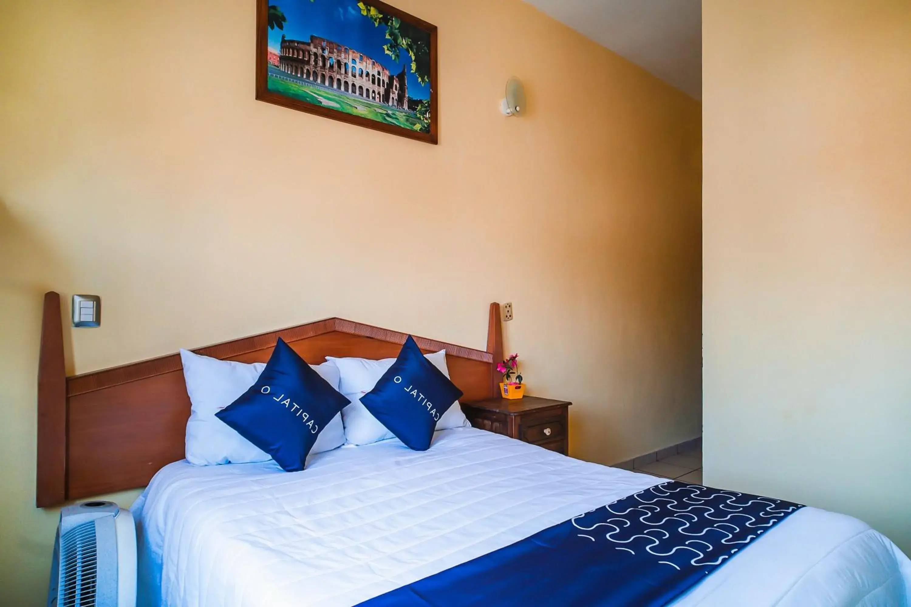 Bed in Capital O Hotel Aurora, Tuxtla Gutiérrez Bed in Capital O Hotel Aurora, Tuxtla Gutiérrez