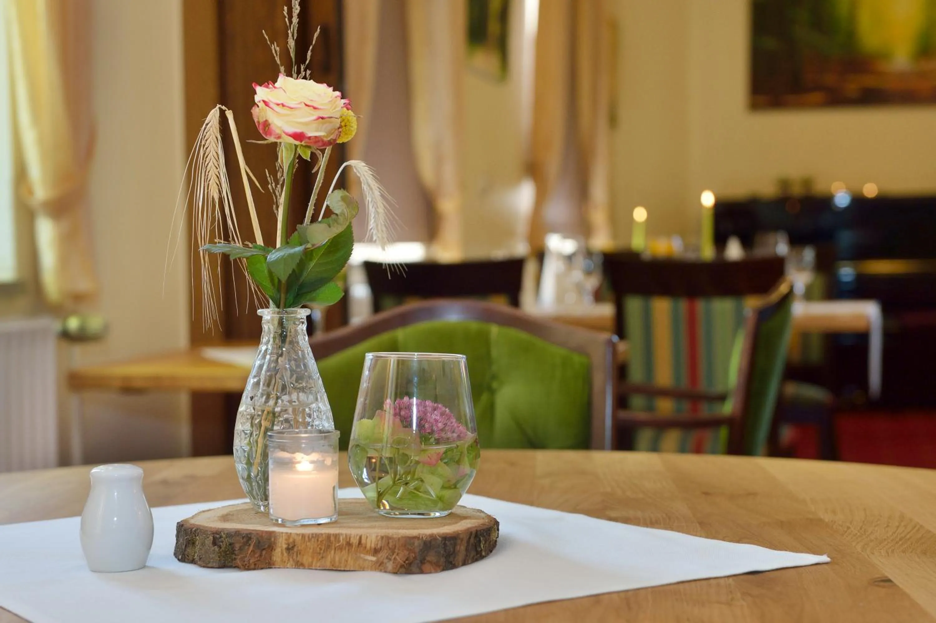 Restaurant/places to eat in Land-gut-Hotel Allerhof