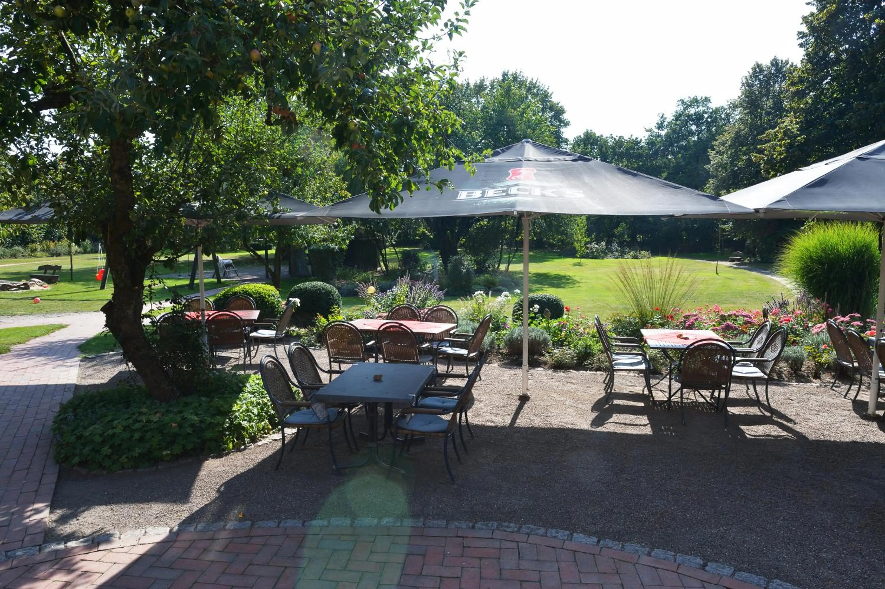 Restaurant/places to eat in Land-gut-Hotel Allerhof