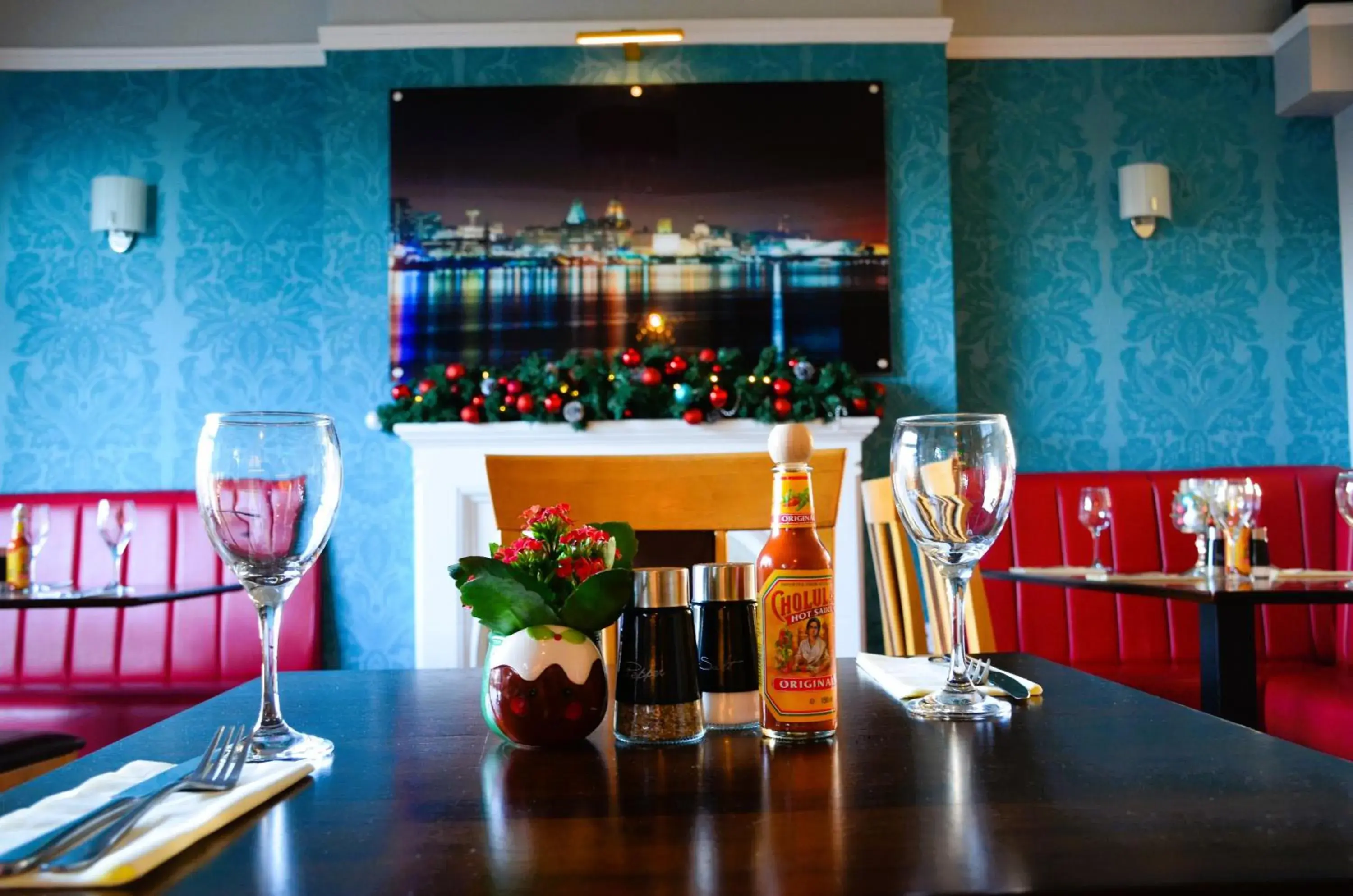 Restaurant/places to eat in Orrell Park Hotel Restaurant/places to eat in Orrell Park Hotel