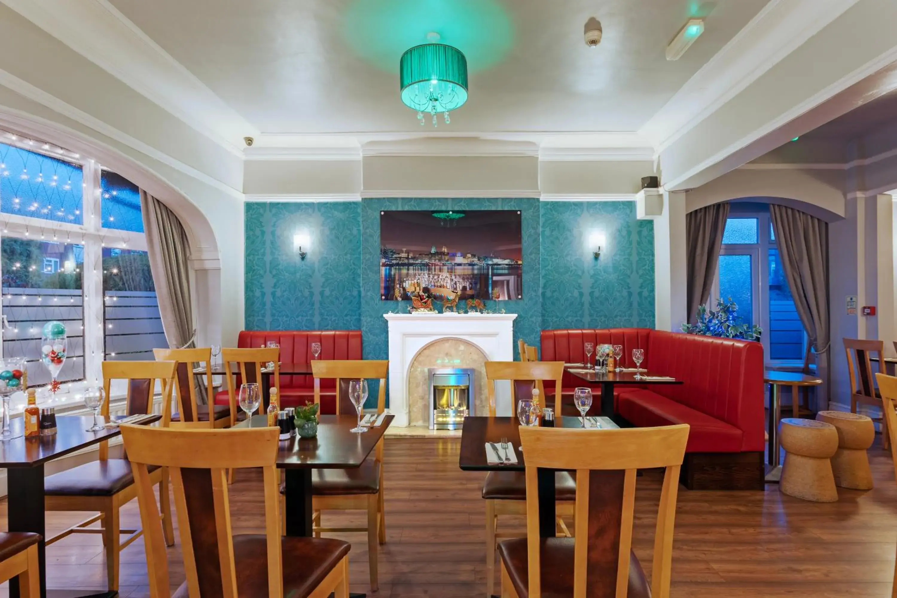 Restaurant/places to eat in Orrell Park Hotel Restaurant/places to eat in Orrell Park Hotel