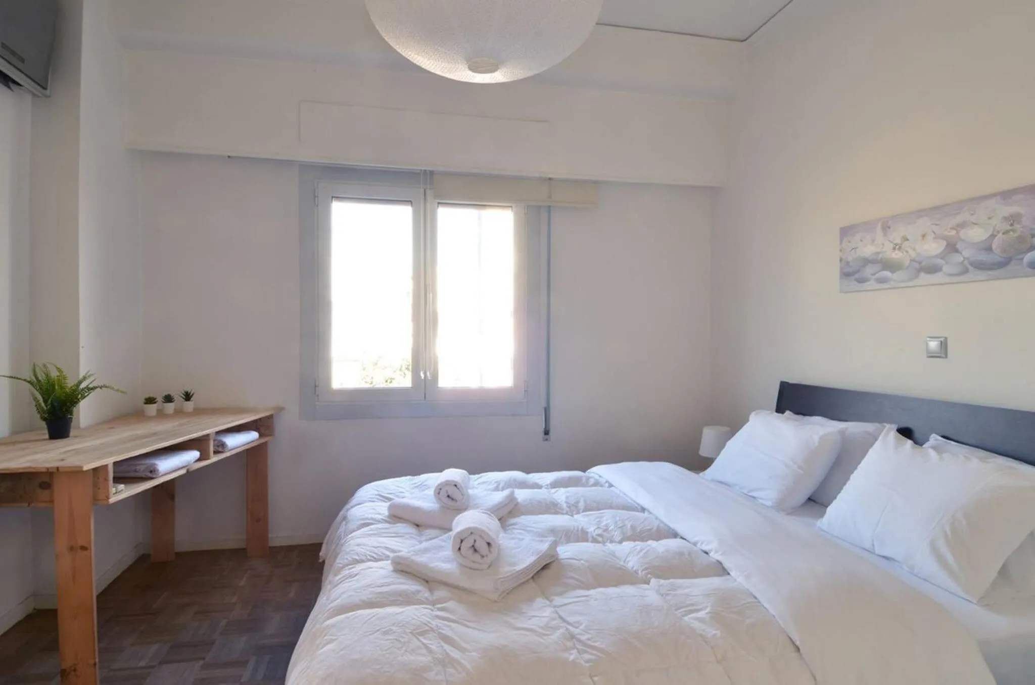 Kerameikos, a lovely apartment