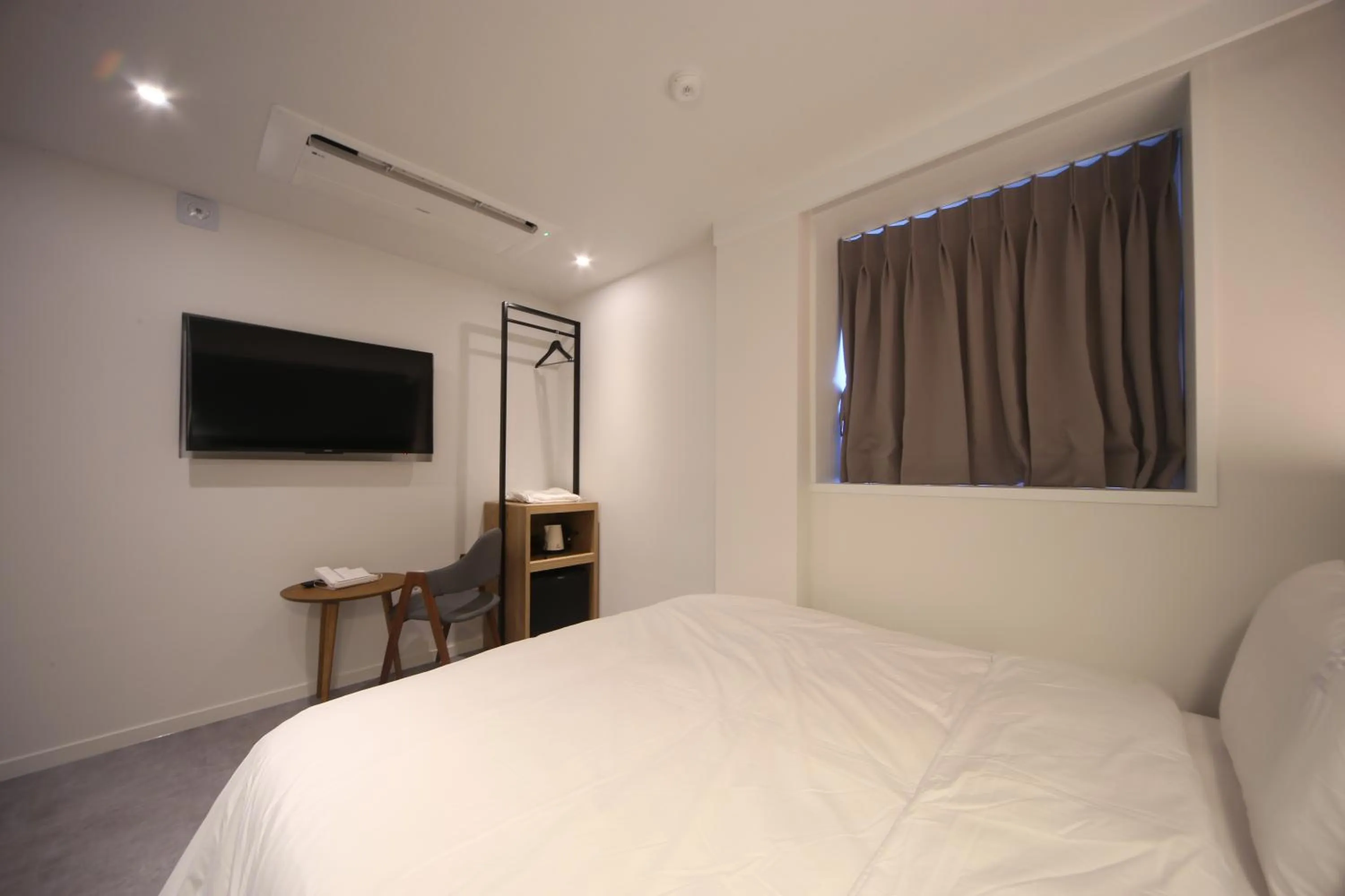 TV and multimedia, TV/Entertainment Center in Hotel Thegrang Daeyeon