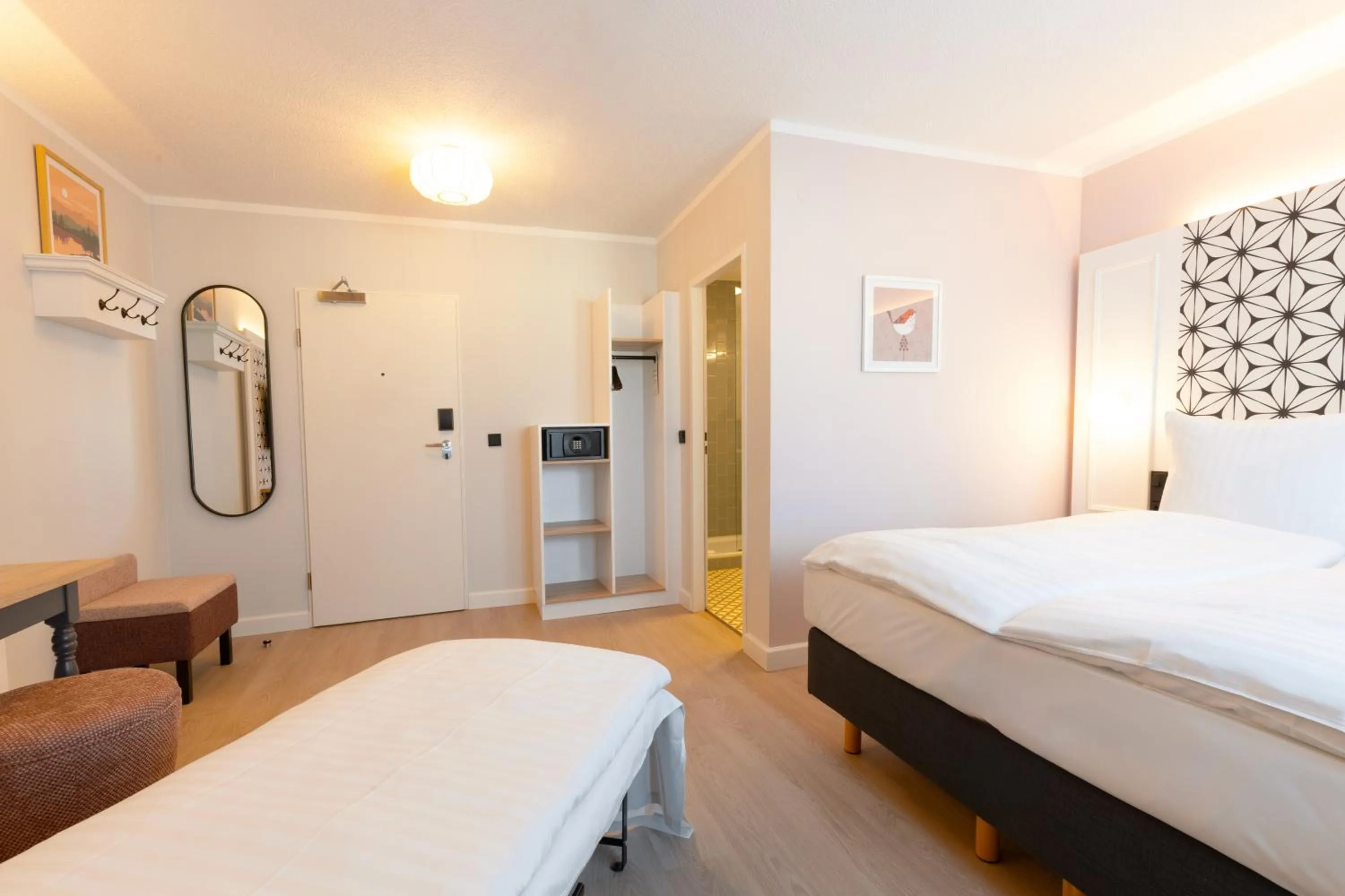 Photo of the whole room, Bed in Garner Hotel Mannheim City by IHG