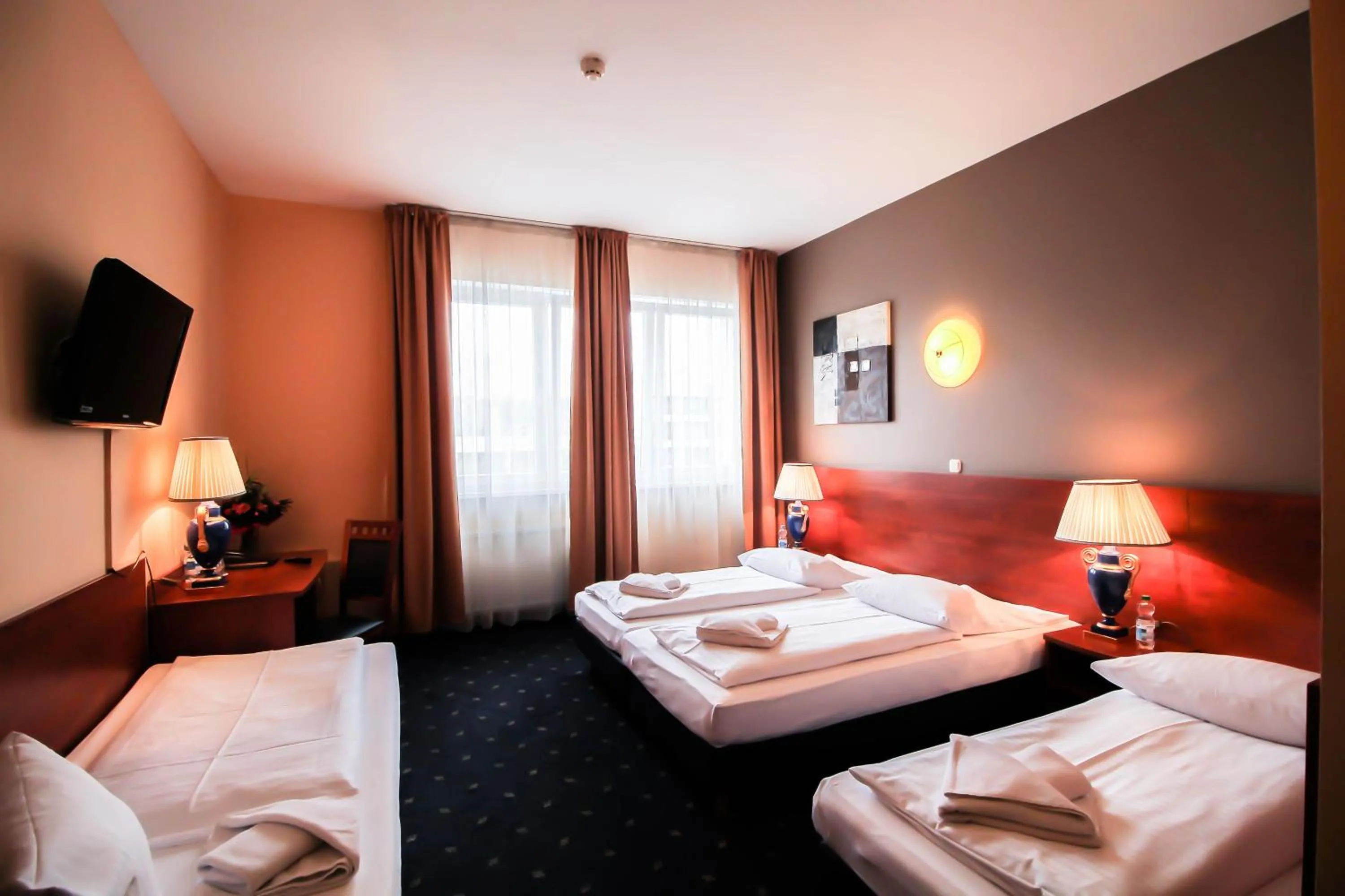 Bed in Hotel Atrium Charlottenburg