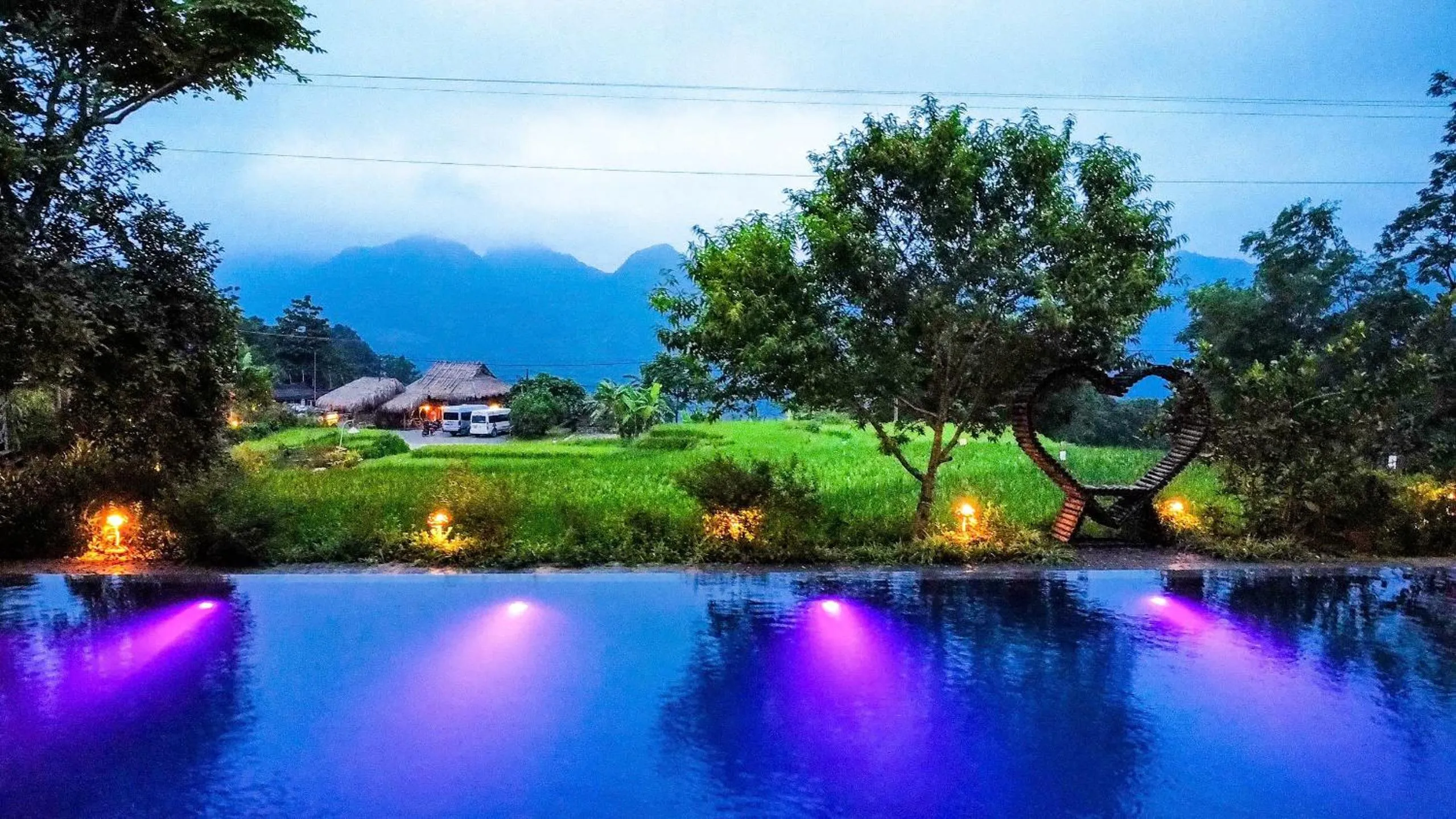 Swimming pool in Pu Luong Jungle Lodge