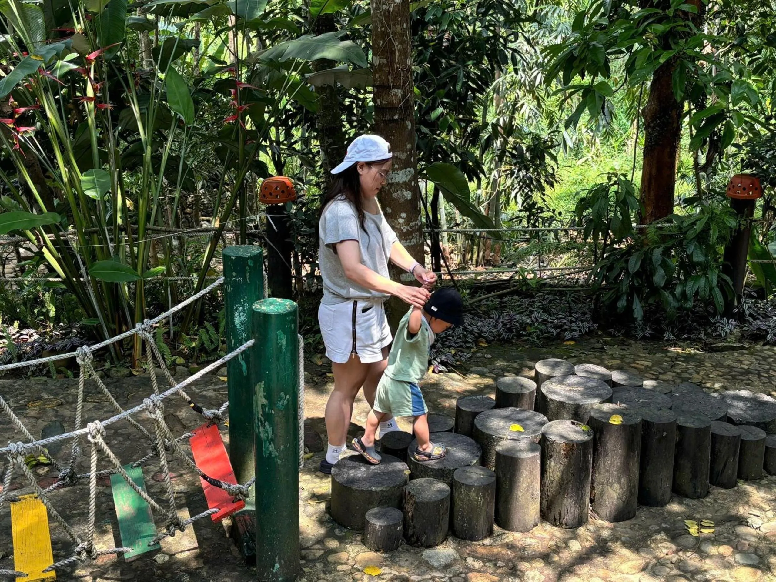 Children play ground in Pu Luong Jungle Lodge