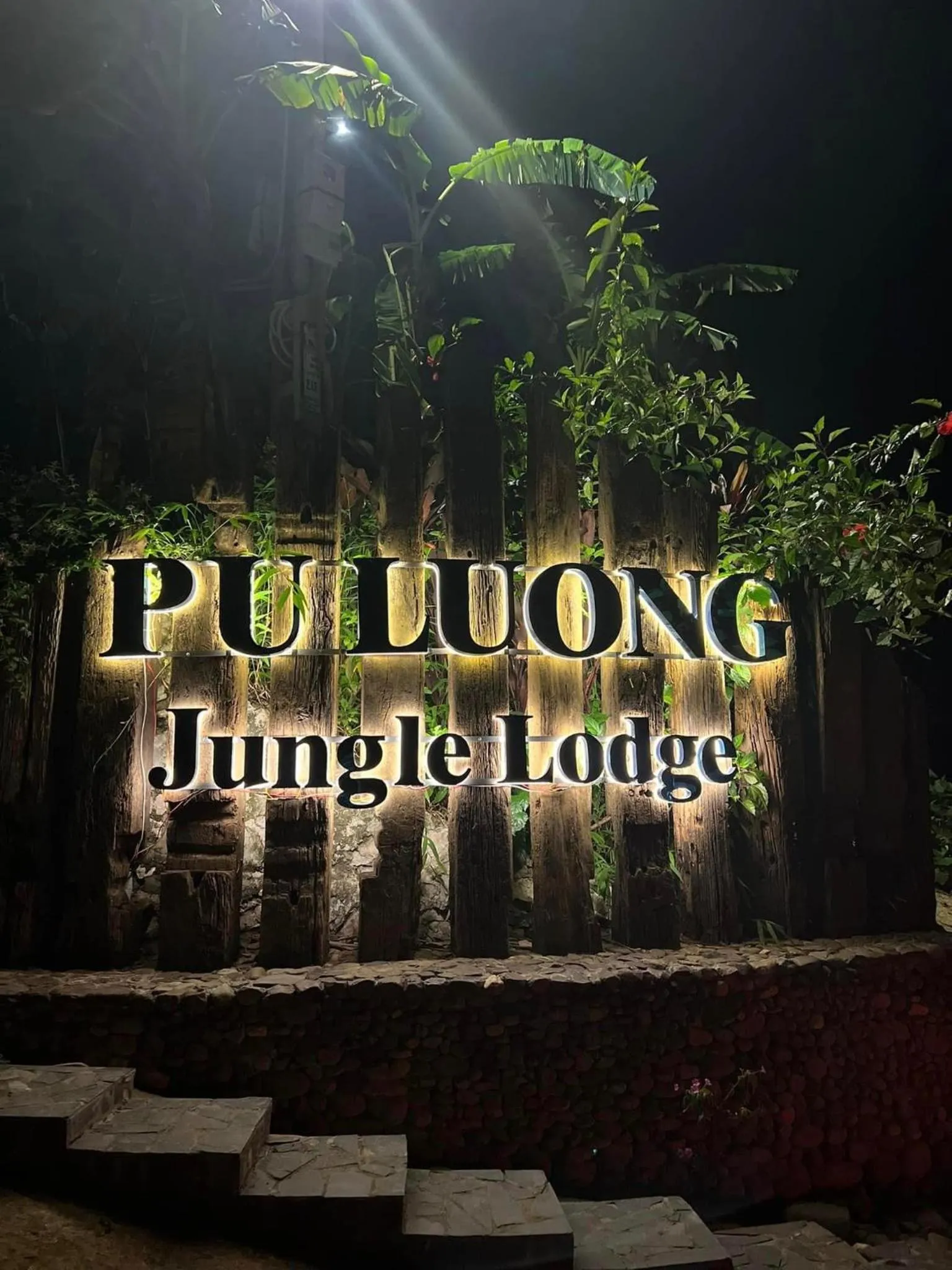 Facade/entrance in Pu Luong Jungle Lodge