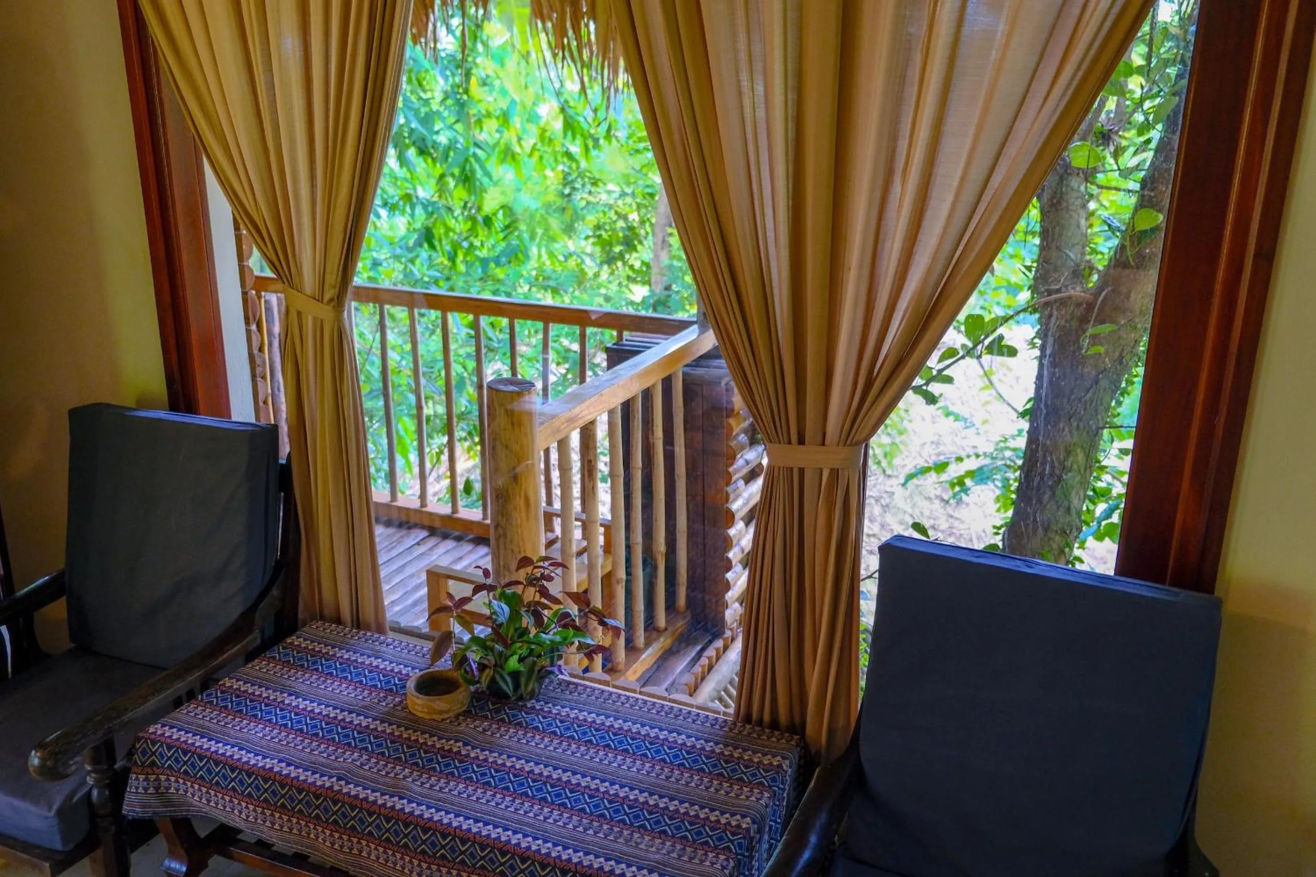 Bedroom in Pu Luong Jungle Lodge
