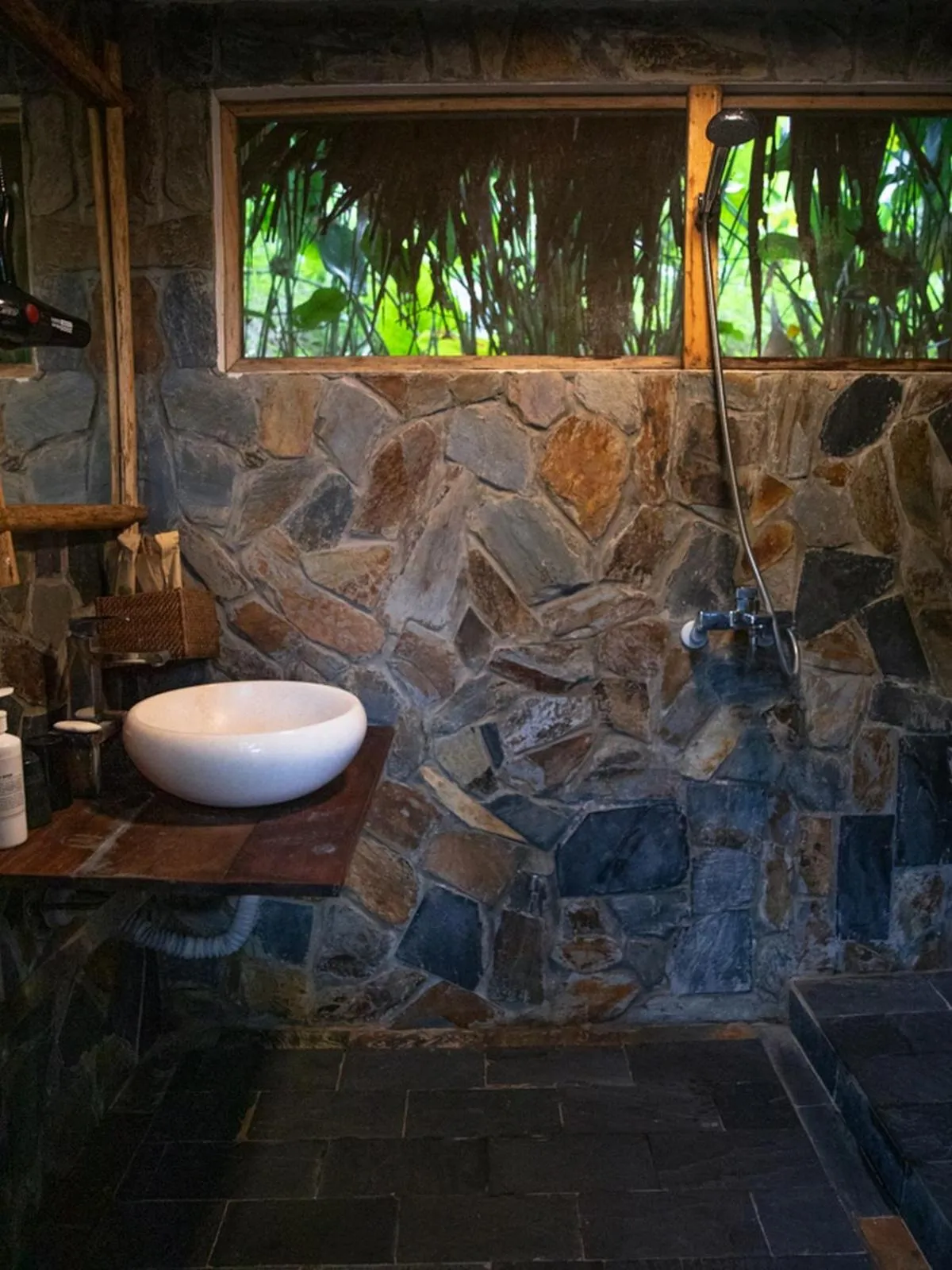 Toilet in Pu Luong Jungle Lodge