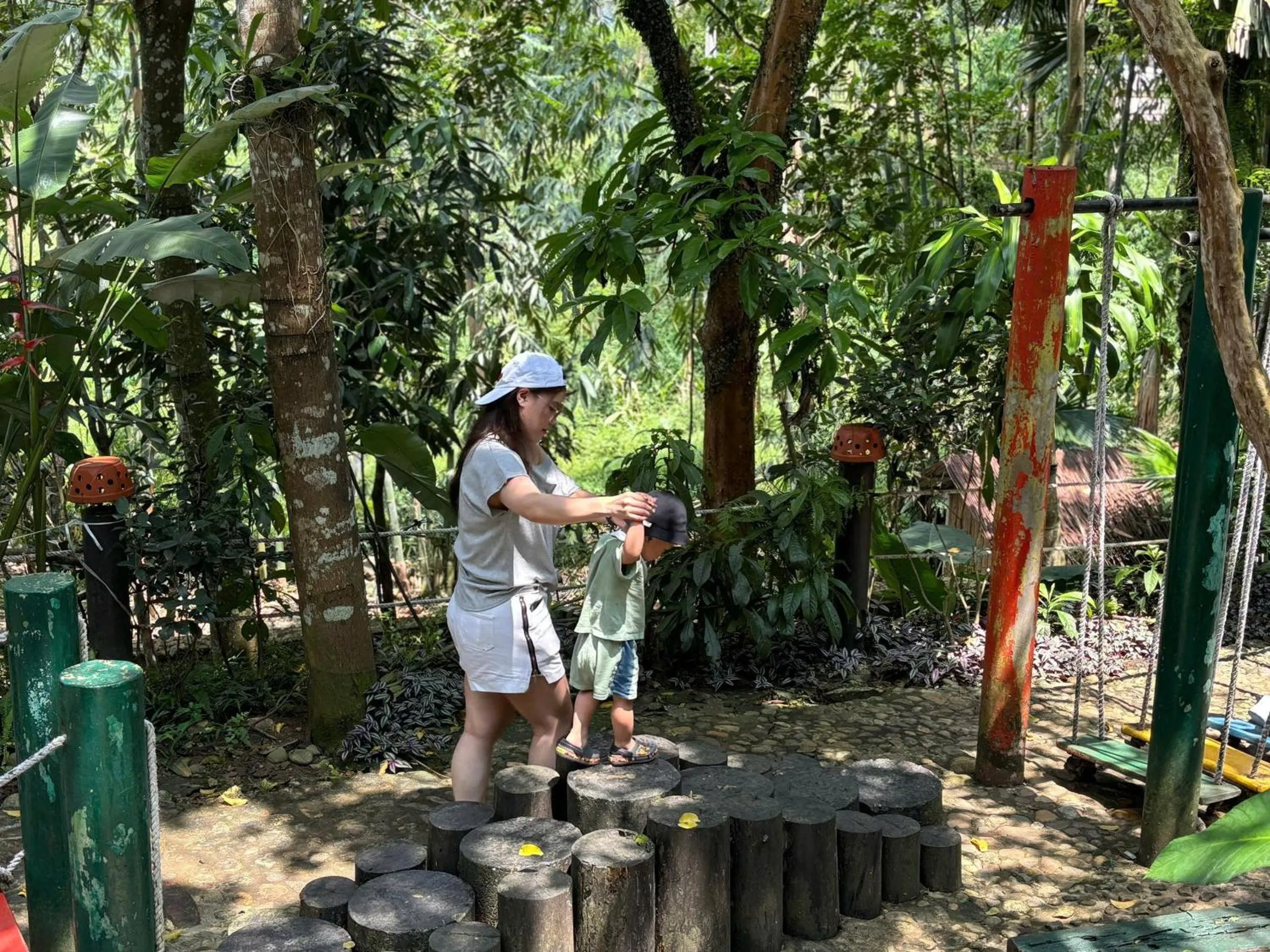 Children play ground in Pu Luong Jungle Lodge