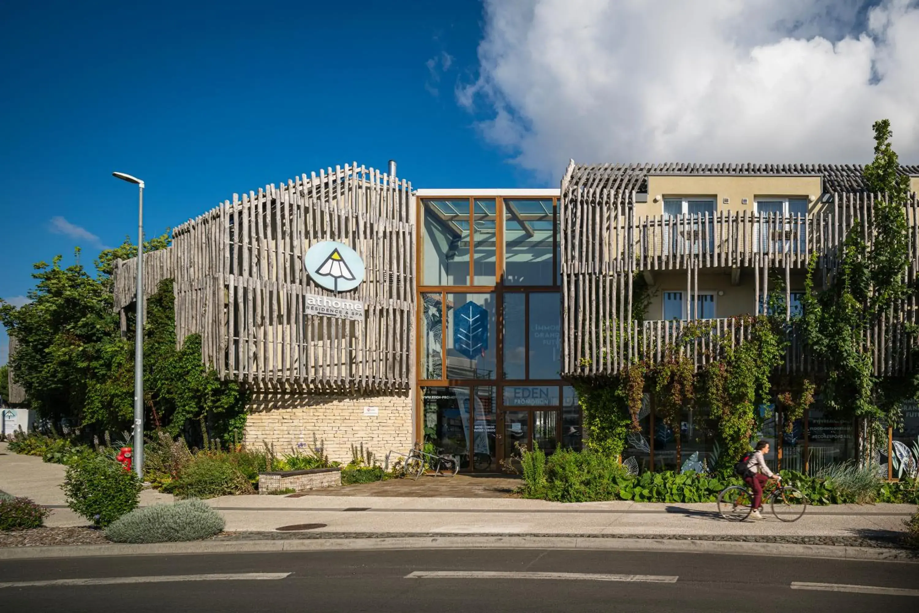 Facade/entrance in ATHOME RESIDENCE ET SPA Facade/entrance in ATHOME RESIDENCE ET SPA