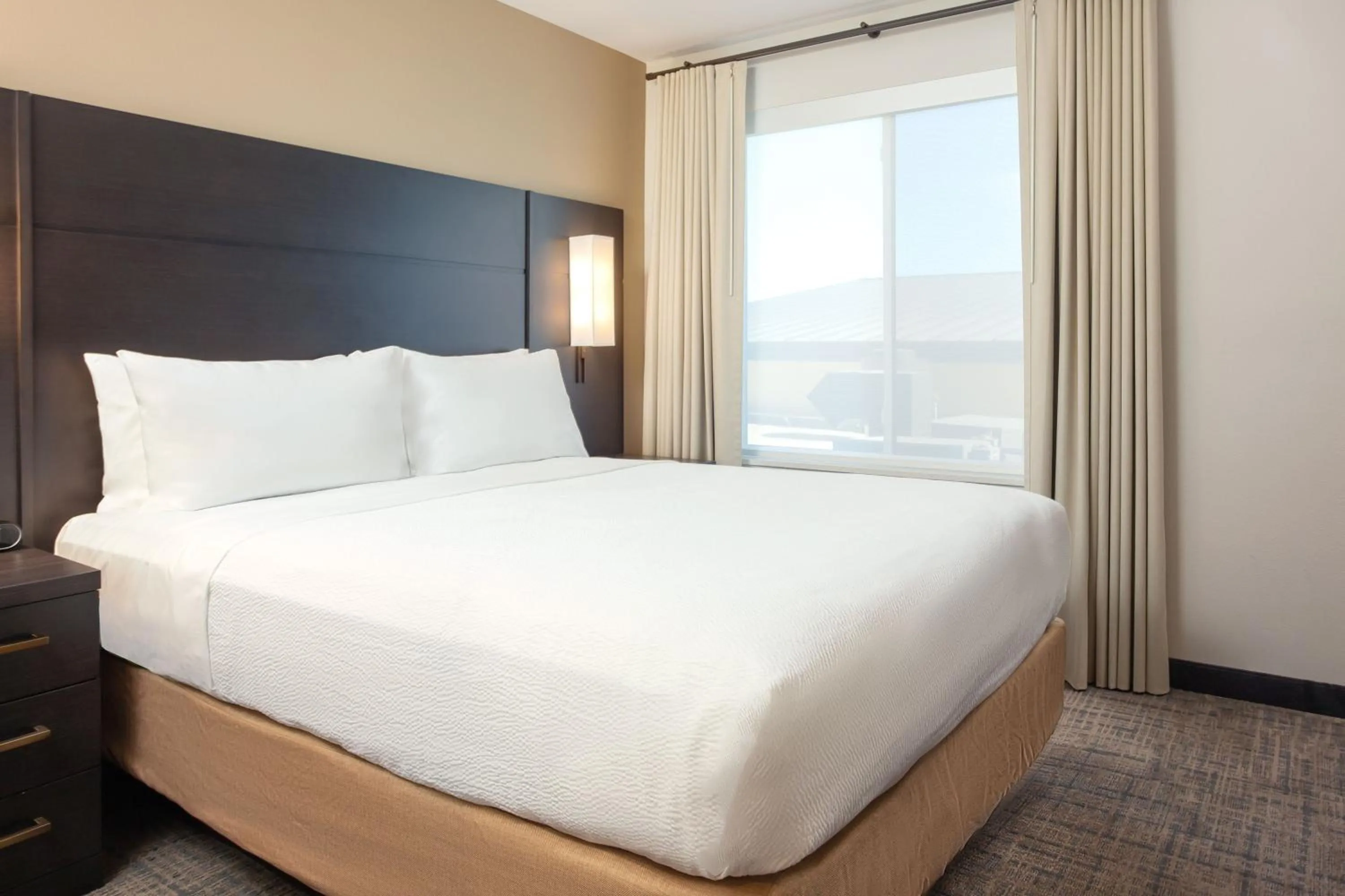 Photo of the whole room, Bed in Residence Inn Livermore