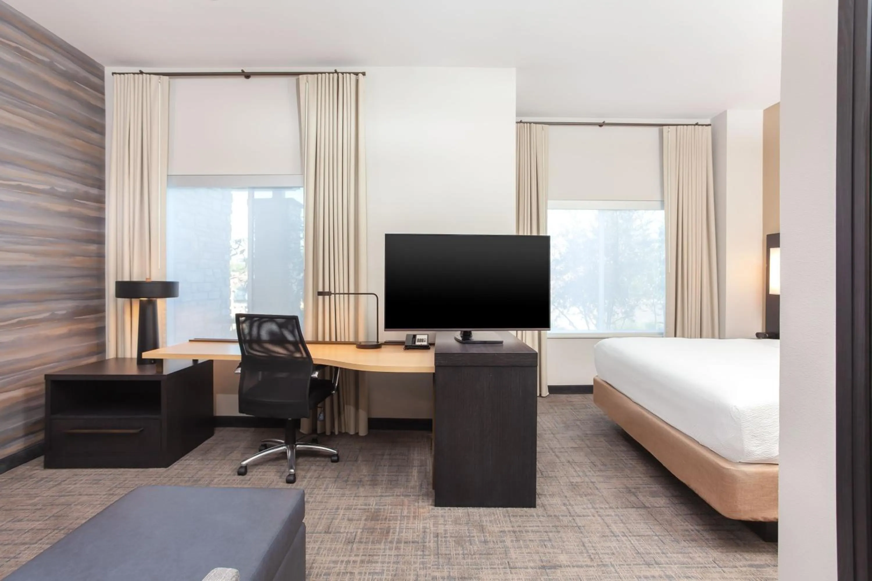 Photo of the whole room, Bed in Residence Inn Livermore