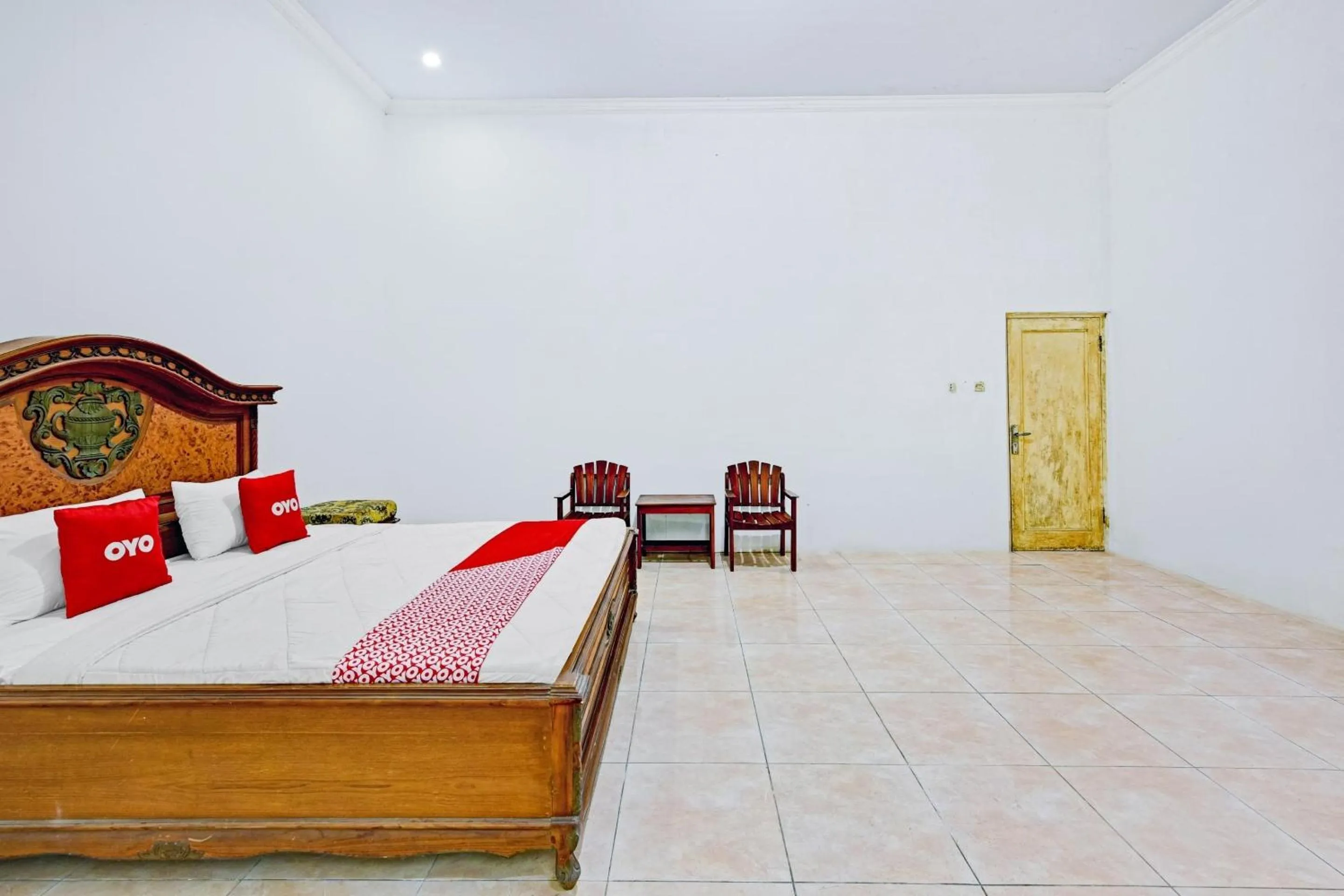 Bedroom in Hotel O Intan