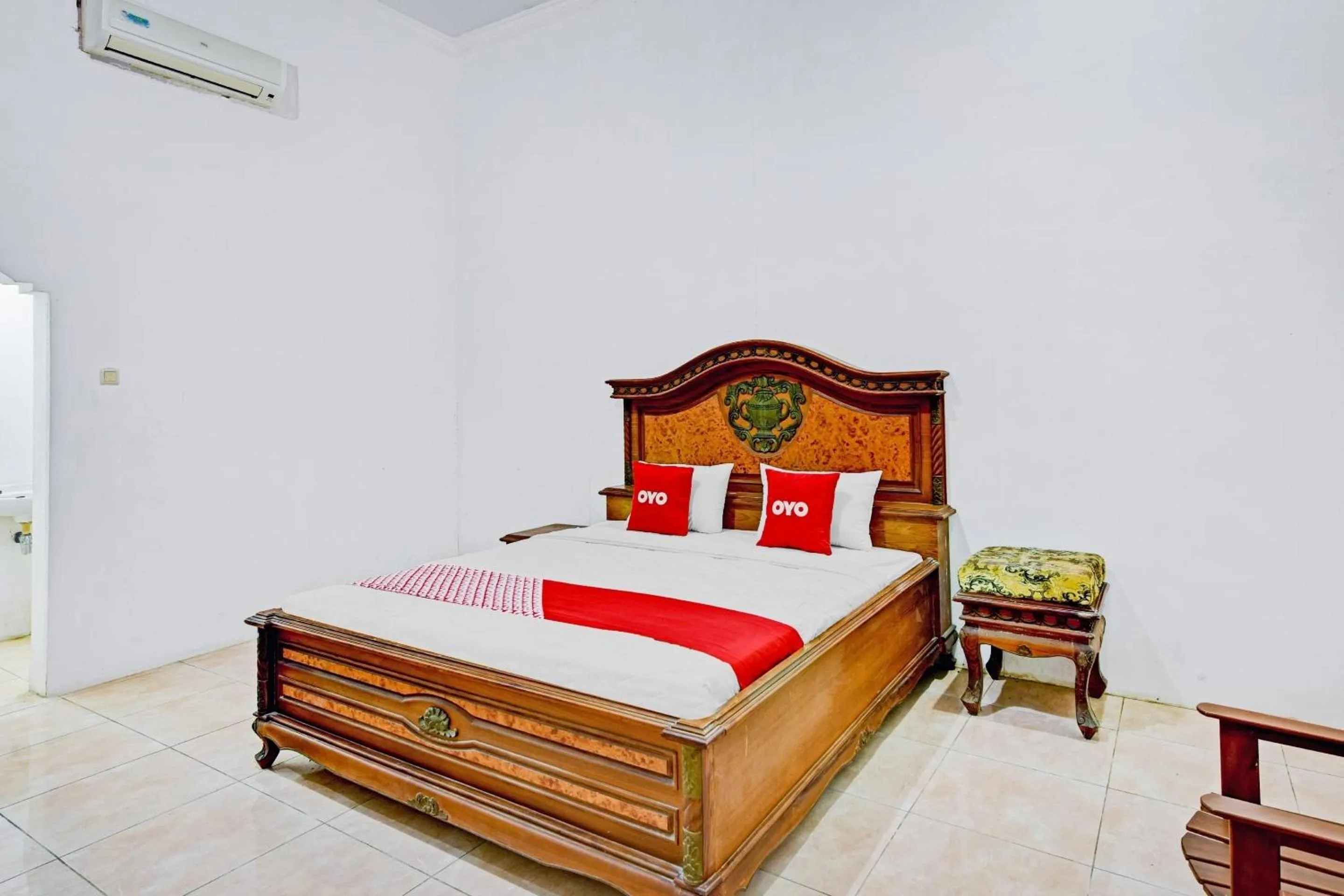 Bedroom in Hotel O Intan