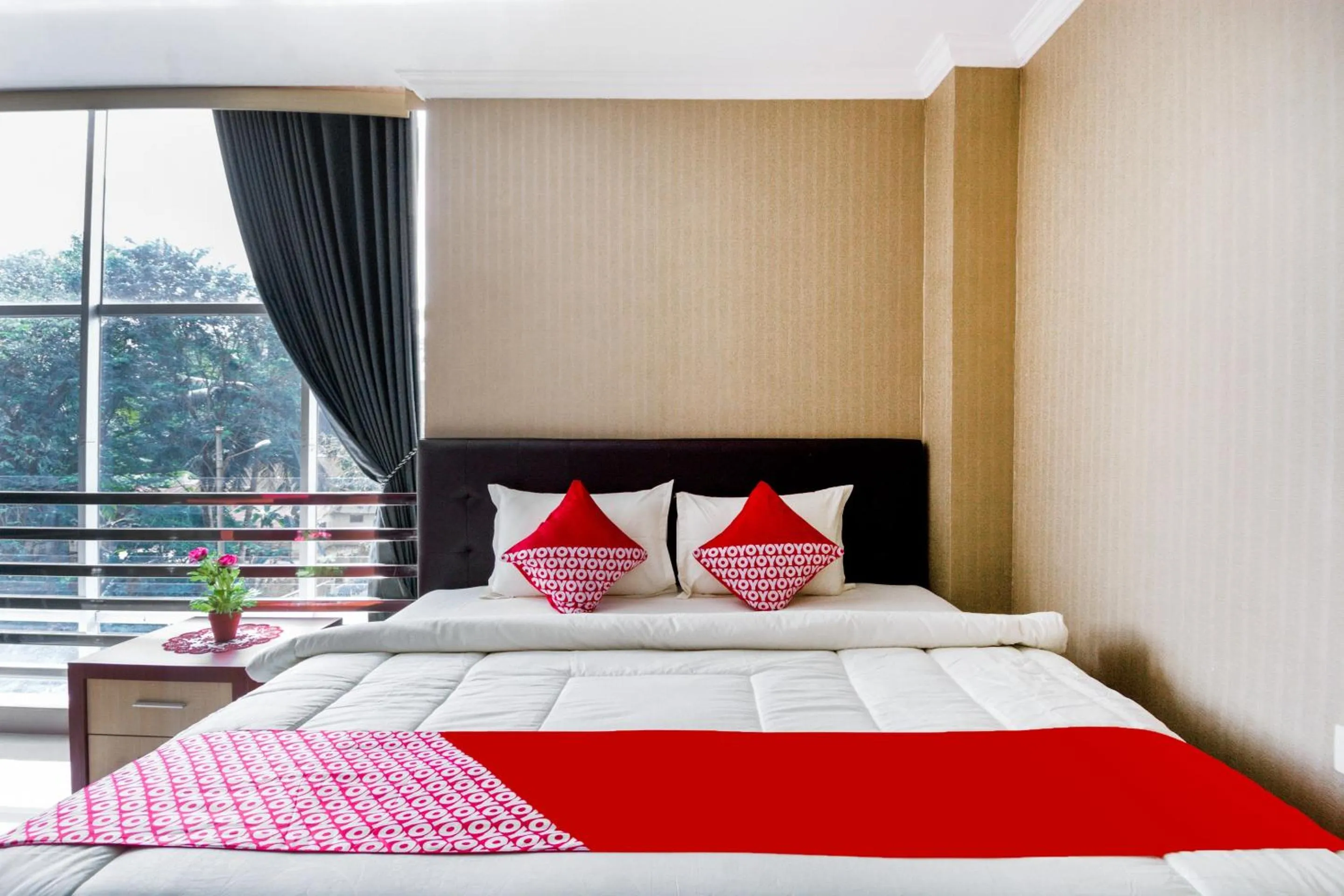 Bedroom, Bed in Collection O 3431 Hotel Alpha Bandara