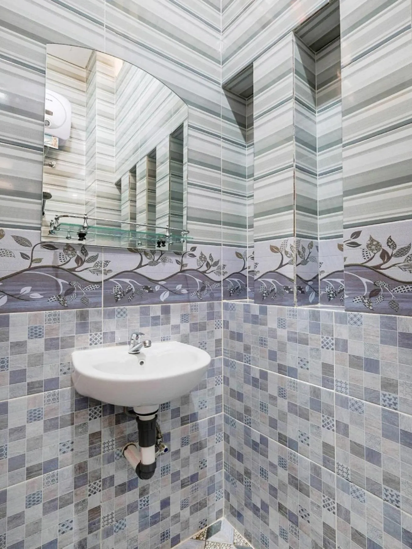 Bathroom in Collection O 3468 Ndalem Gusti Ayu