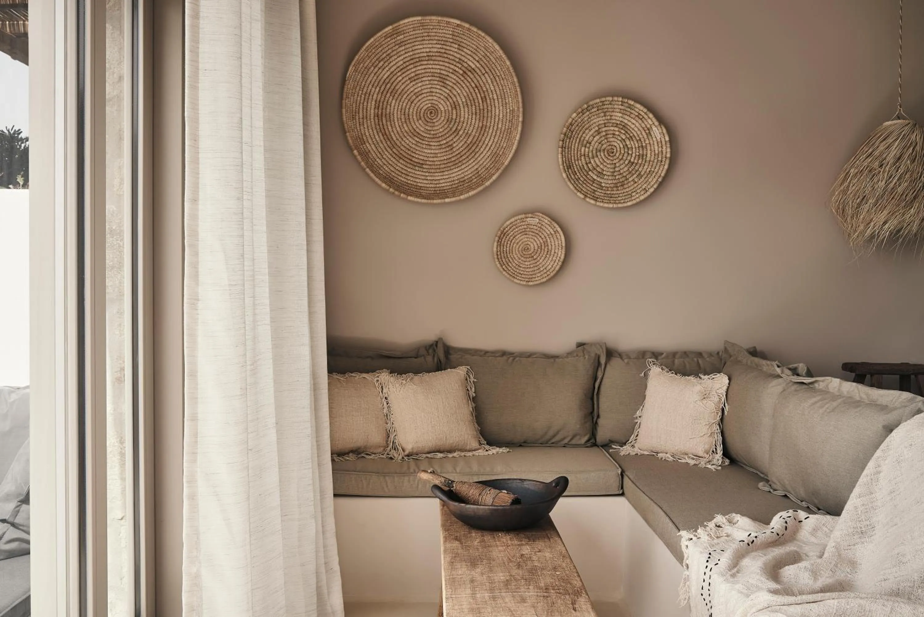 Photo of the whole room in Amyth of Mykonos Agios Stefanos