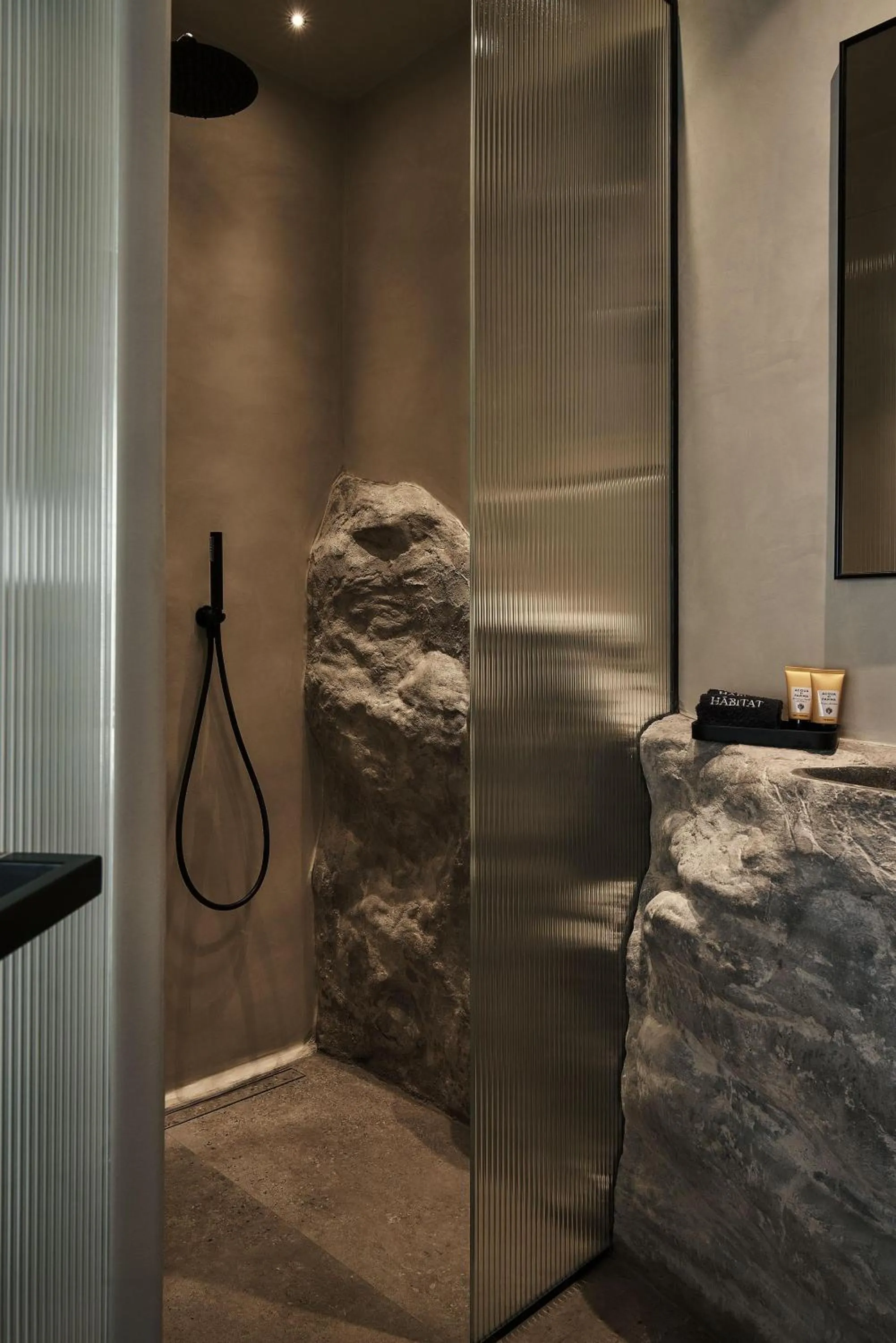 Bathroom in Amyth of Mykonos Agios Stefanos