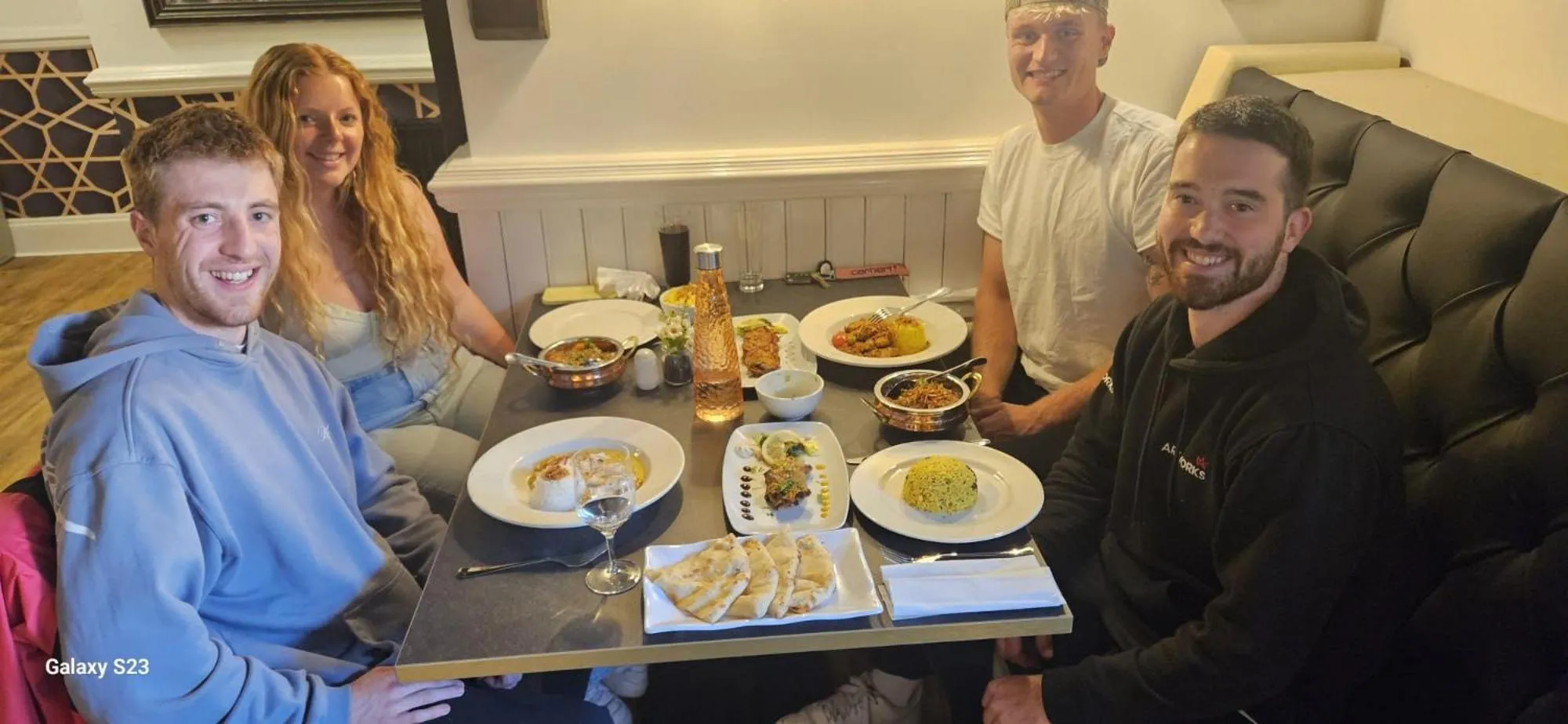 Restaurant/places to eat in Langley Inn