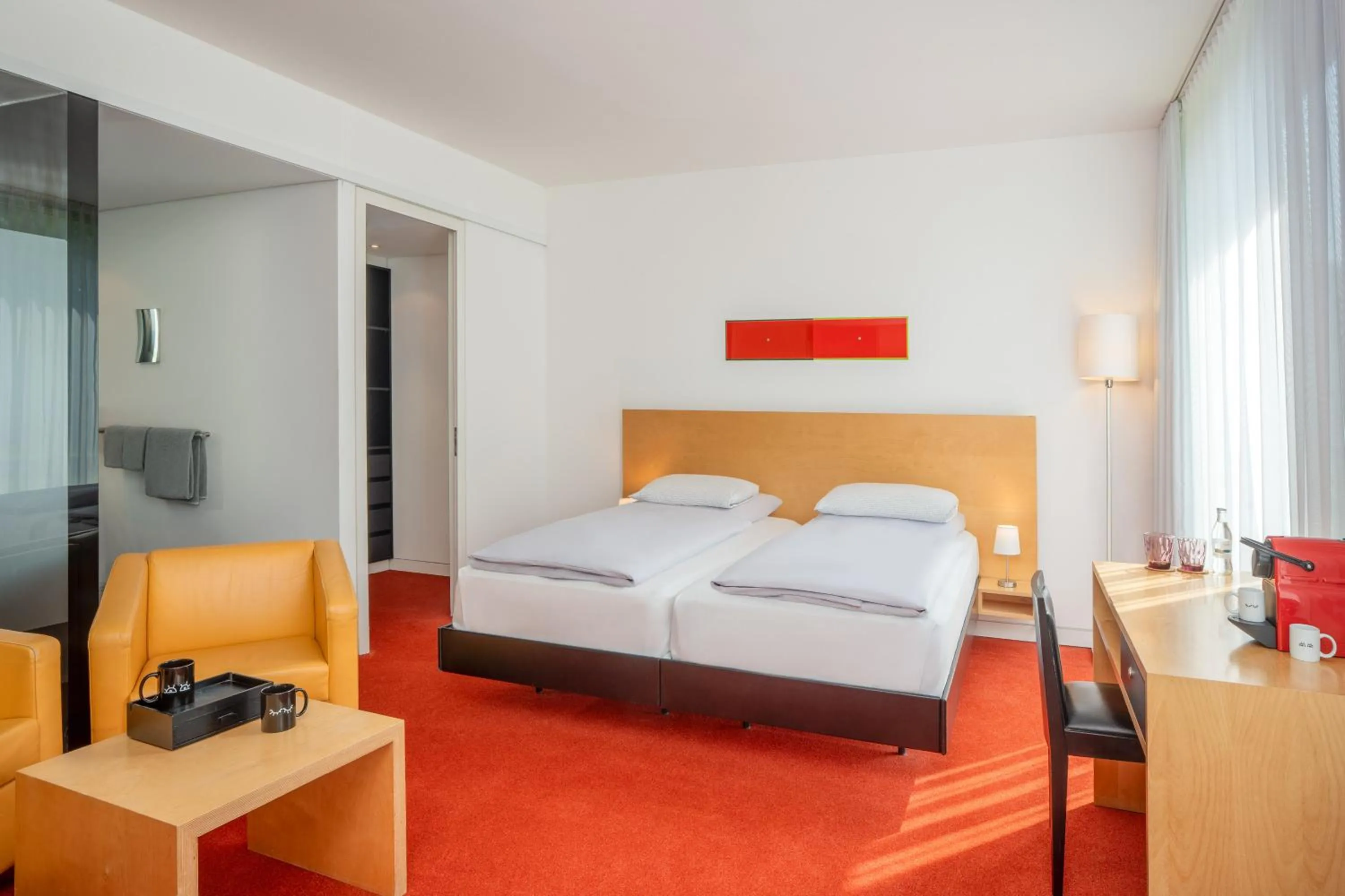 Bed in INNSiDE by Meliá Düsseldorf Seestern