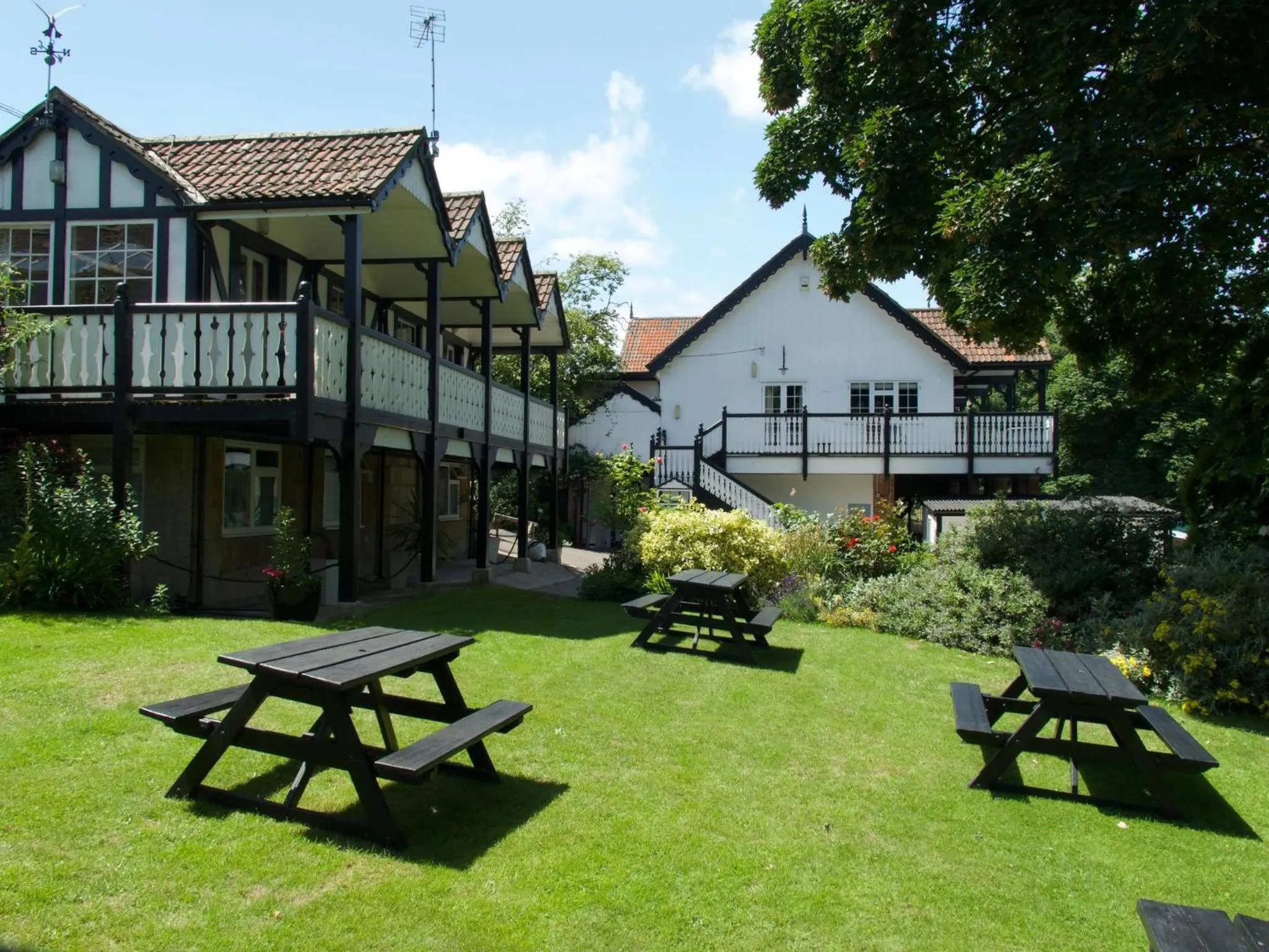 Garden in Bath Boating Station