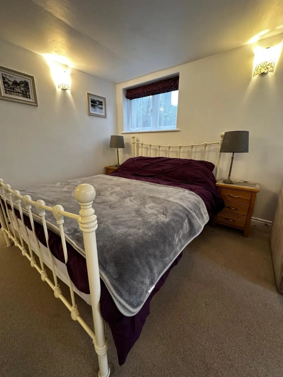 Bedroom, Bed in Bath Boating Station