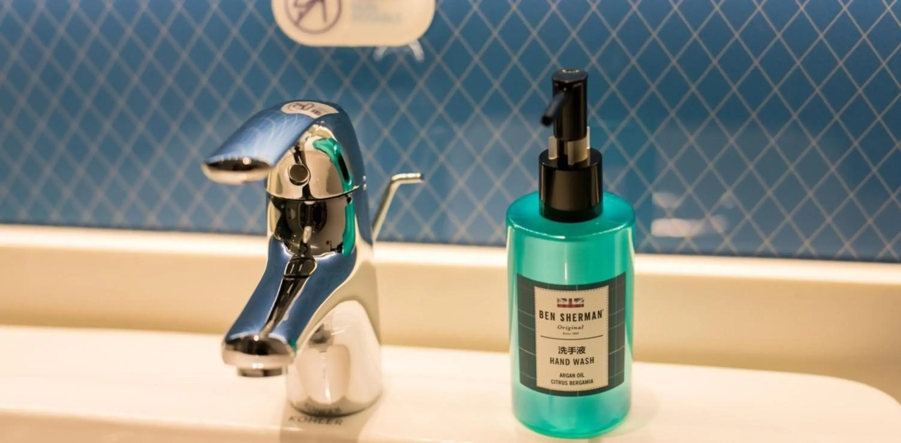 Standard King Room in Holiday Inn Express Urumqi Station by IHG Standard King Room in Holiday Inn Express Urumqi Station by IHG