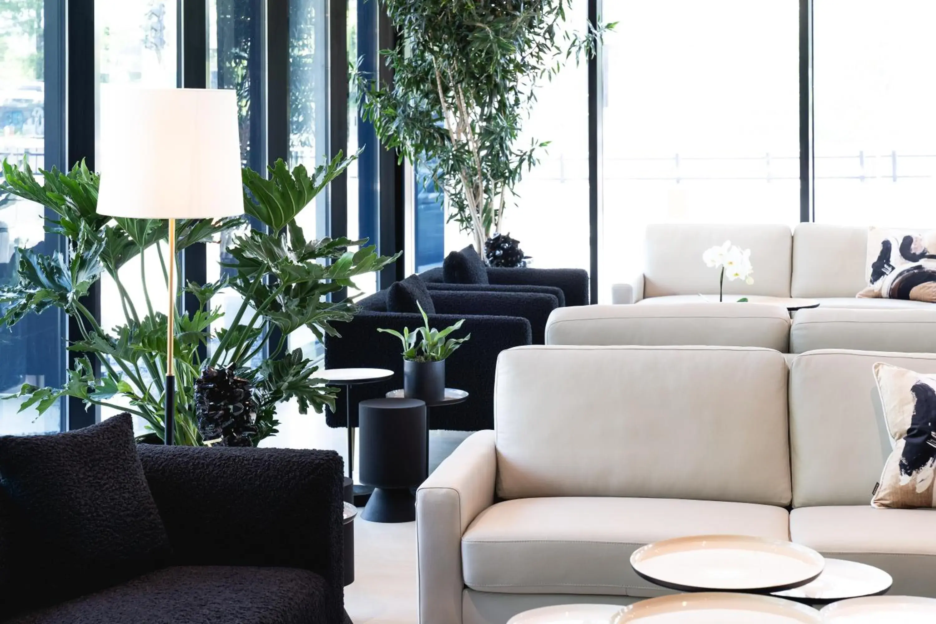 Lobby or reception in Griffintown Hôtel Lobby or reception in Griffintown Hôtel