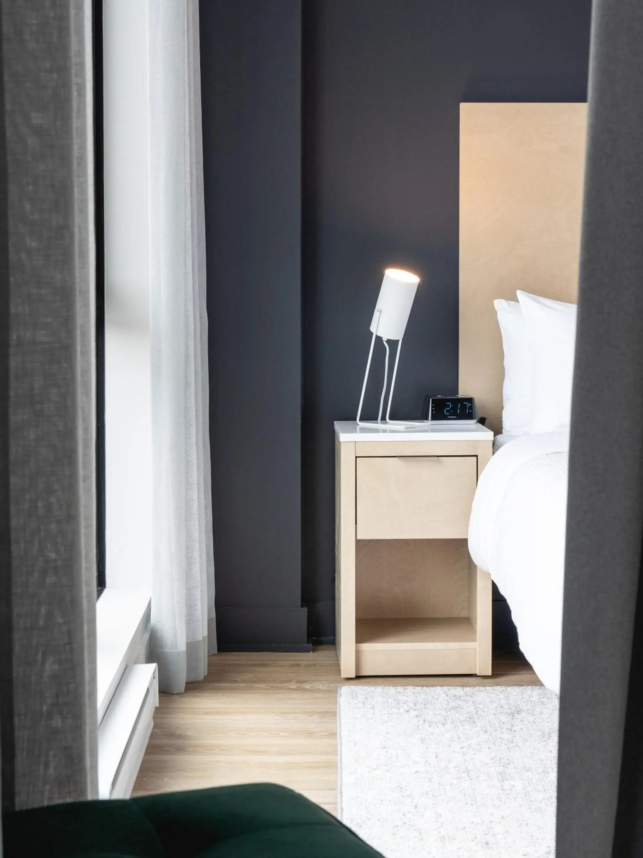 Bedroom, Bed in Griffintown Hôtel Bedroom, Bed in Griffintown Hôtel