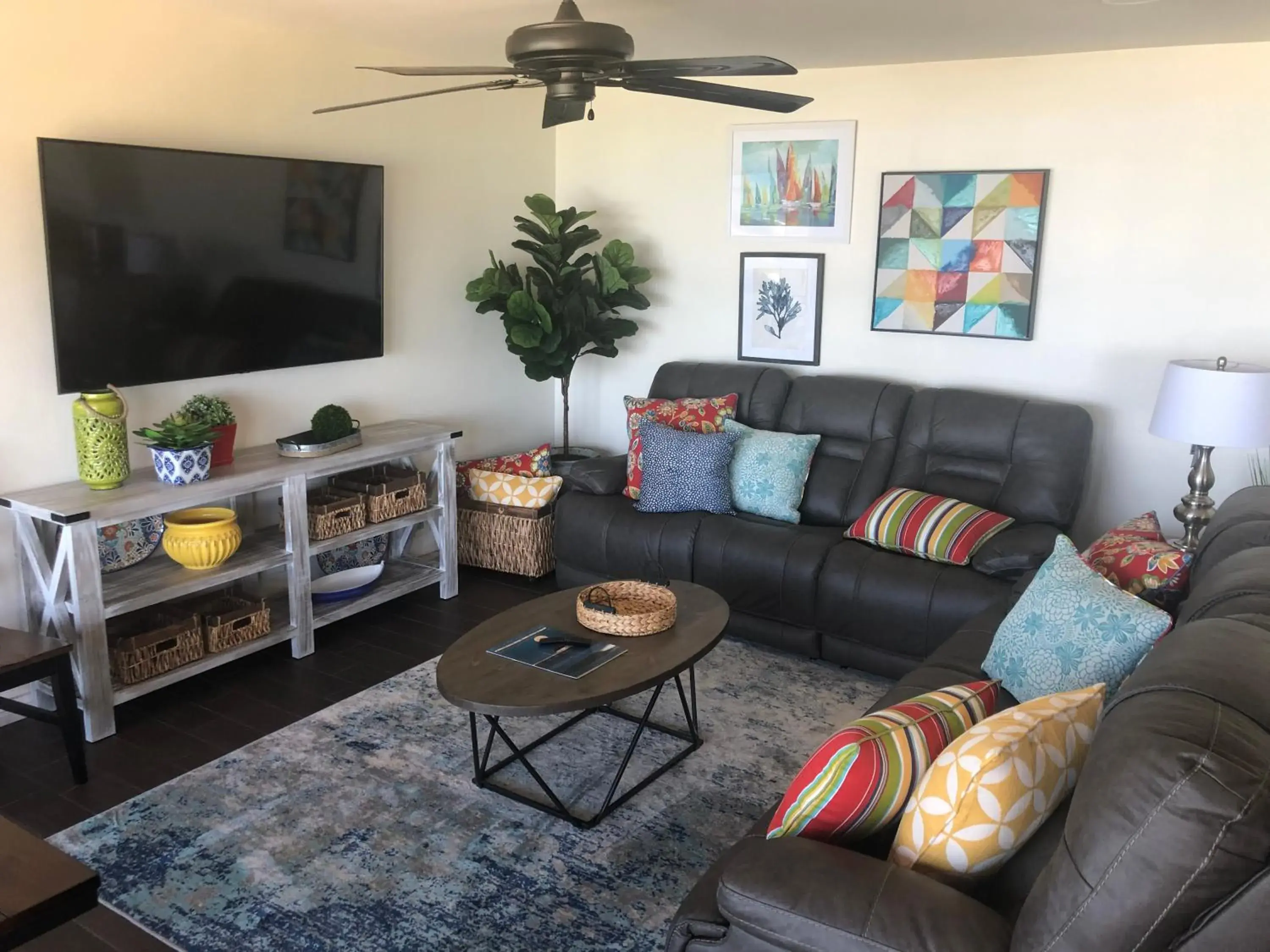 Beachcomber Inn Beachcomber Inn